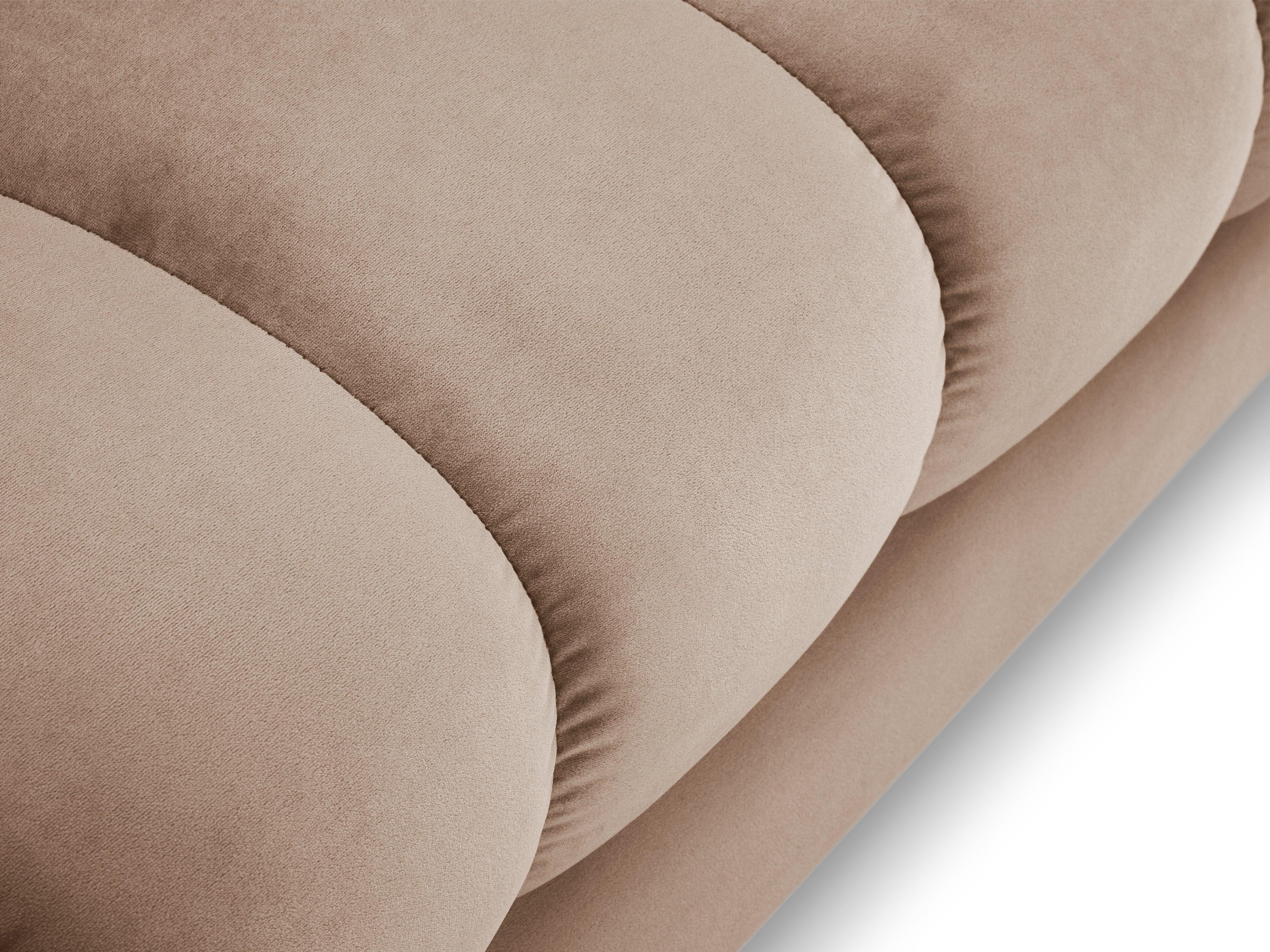 Szezlong aksamitny prawostronny BALI beżowy ze złotą podstawą Cosmopolitan Design Eye on Design