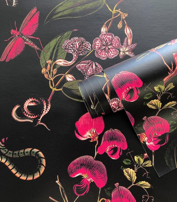 Tapeta MYSTERIOUS GARDEN Wallcolors Eye on Design