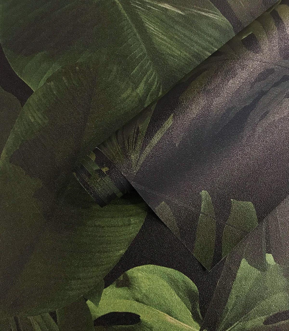 Tapeta TROPICAL FOREST DARK Wallcolors Eye on Design