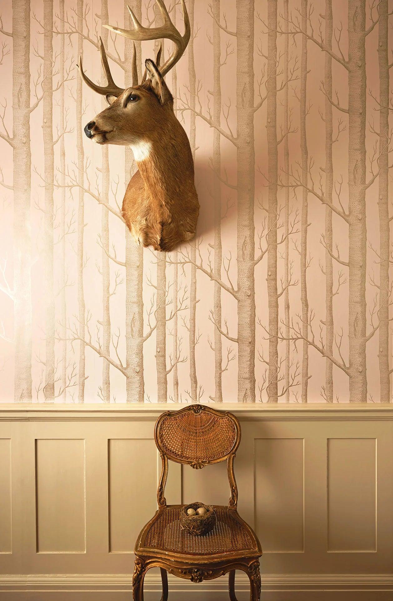 Behang met een plantenmotief van bomen en bos WHIMSICAL - Bos groen