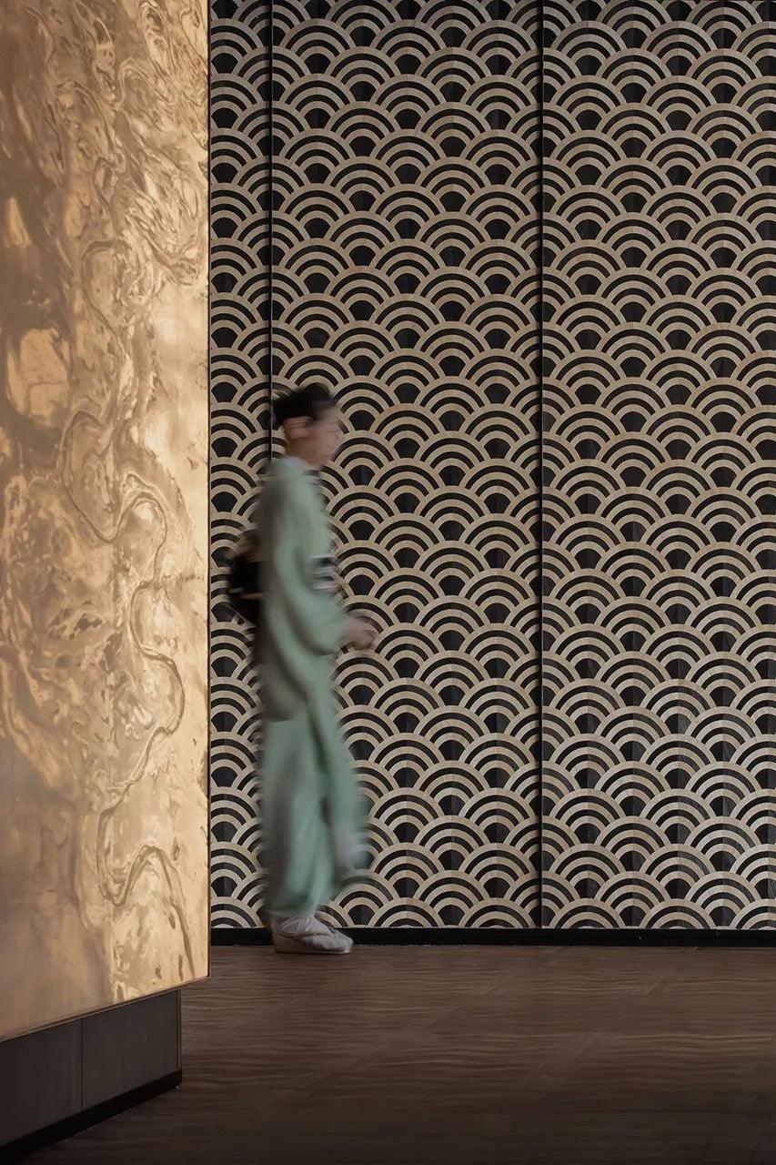 Tapeta z forniru drewnianego LUCKY O'S - BRICH & BLACK Arte Eye on Design