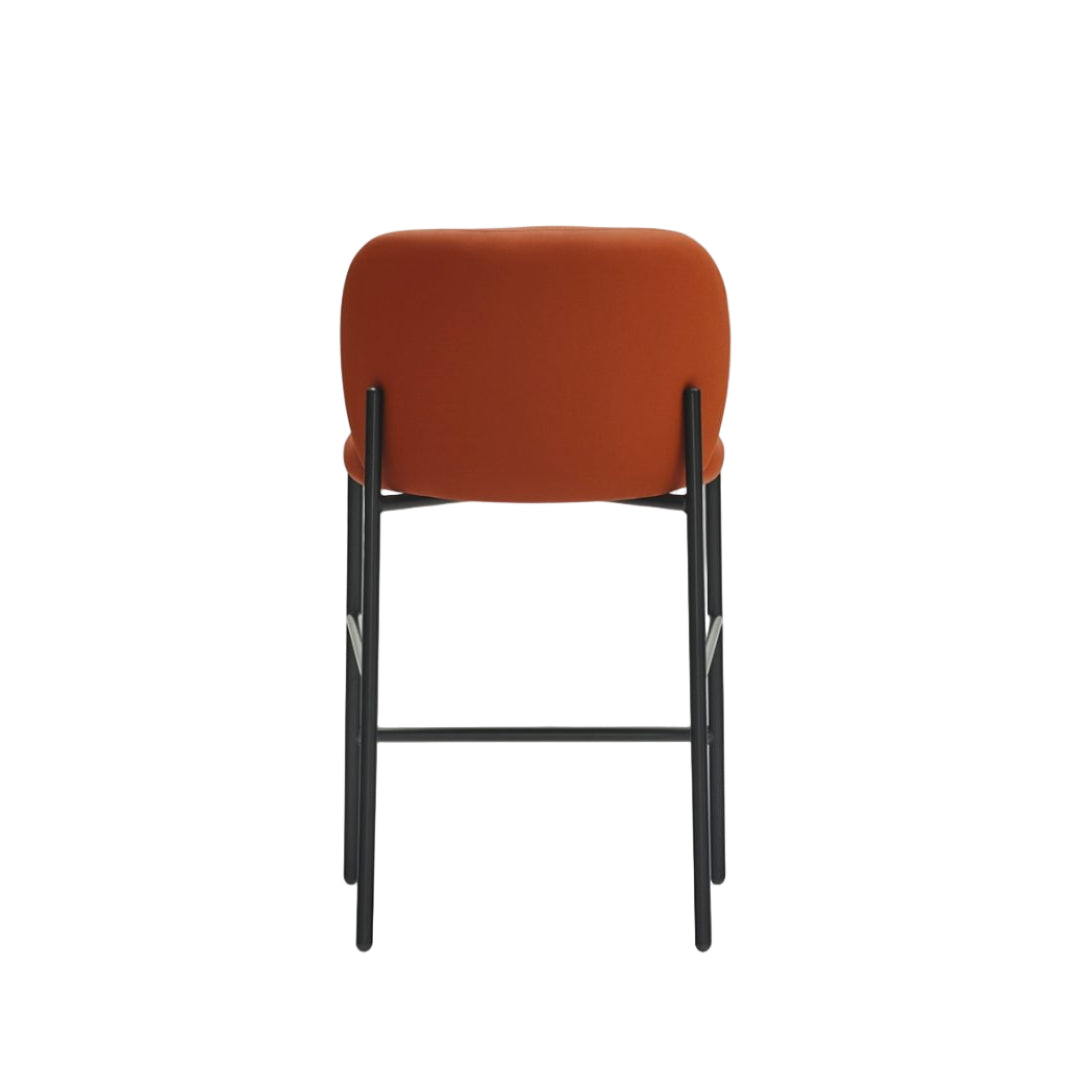 Barkruk MOGI oranje kunstleer met zwarte basis