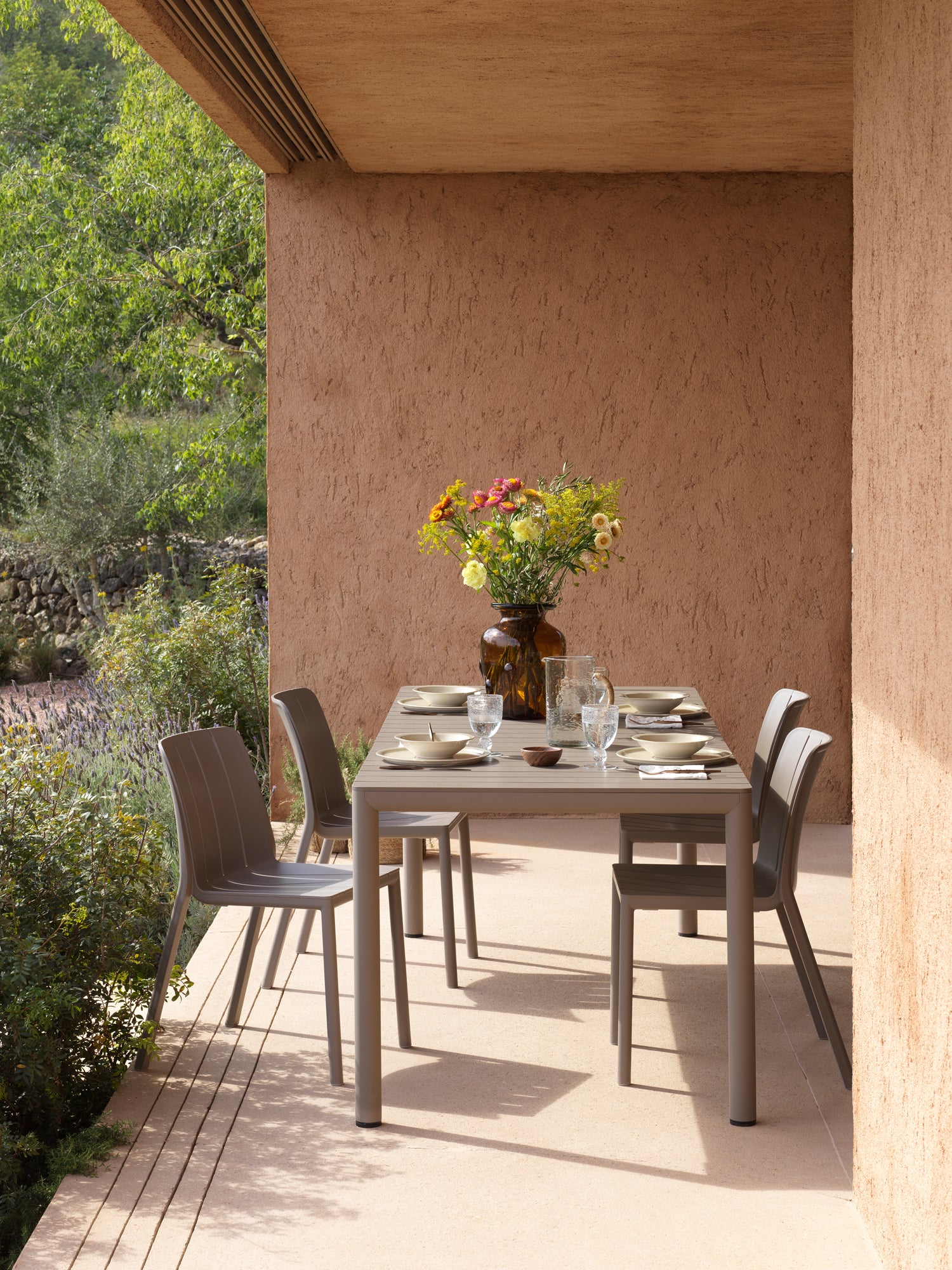 Ausziehbarer Gartentisch TEVERE taupe