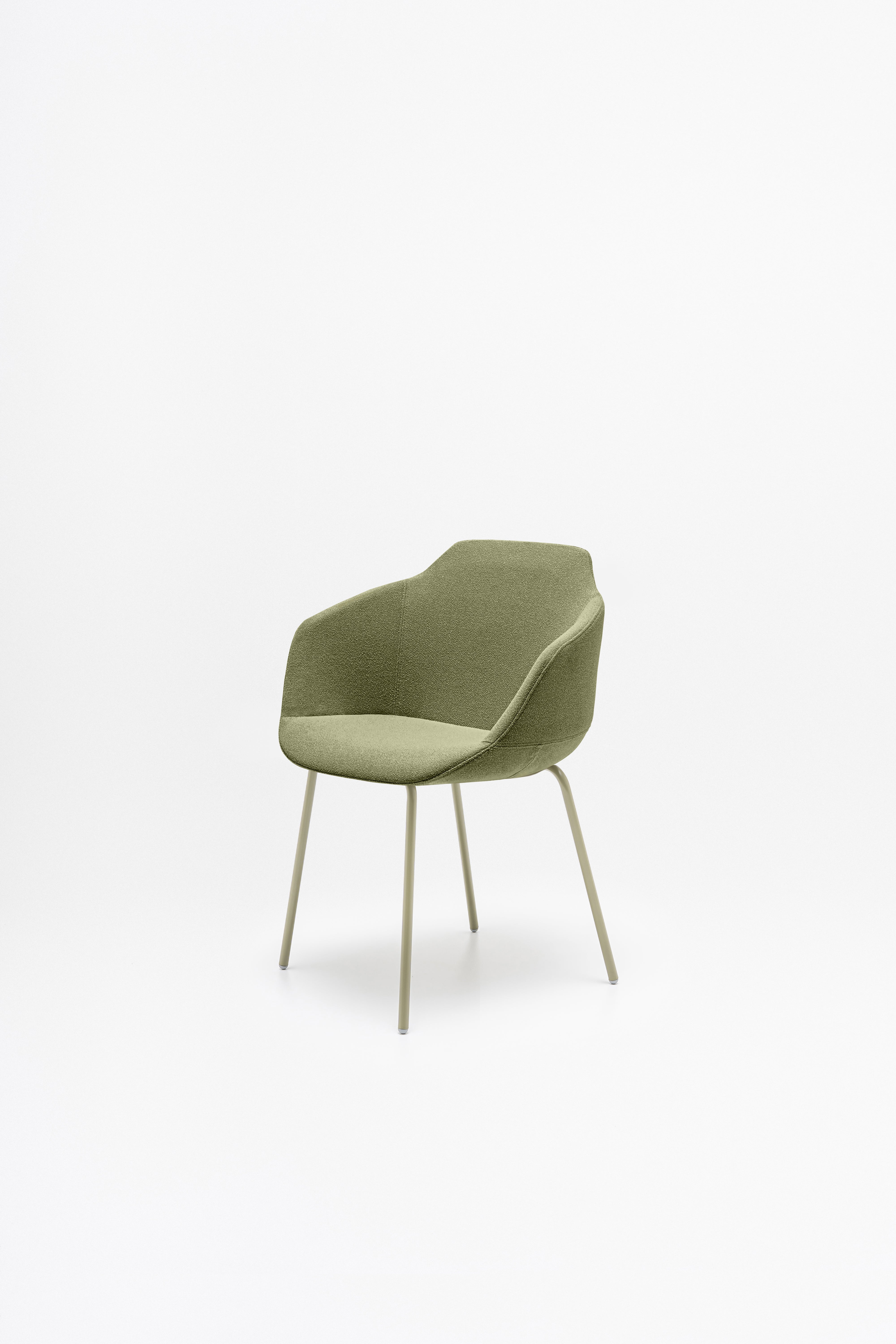 Stoel ULTRA met metalen basis