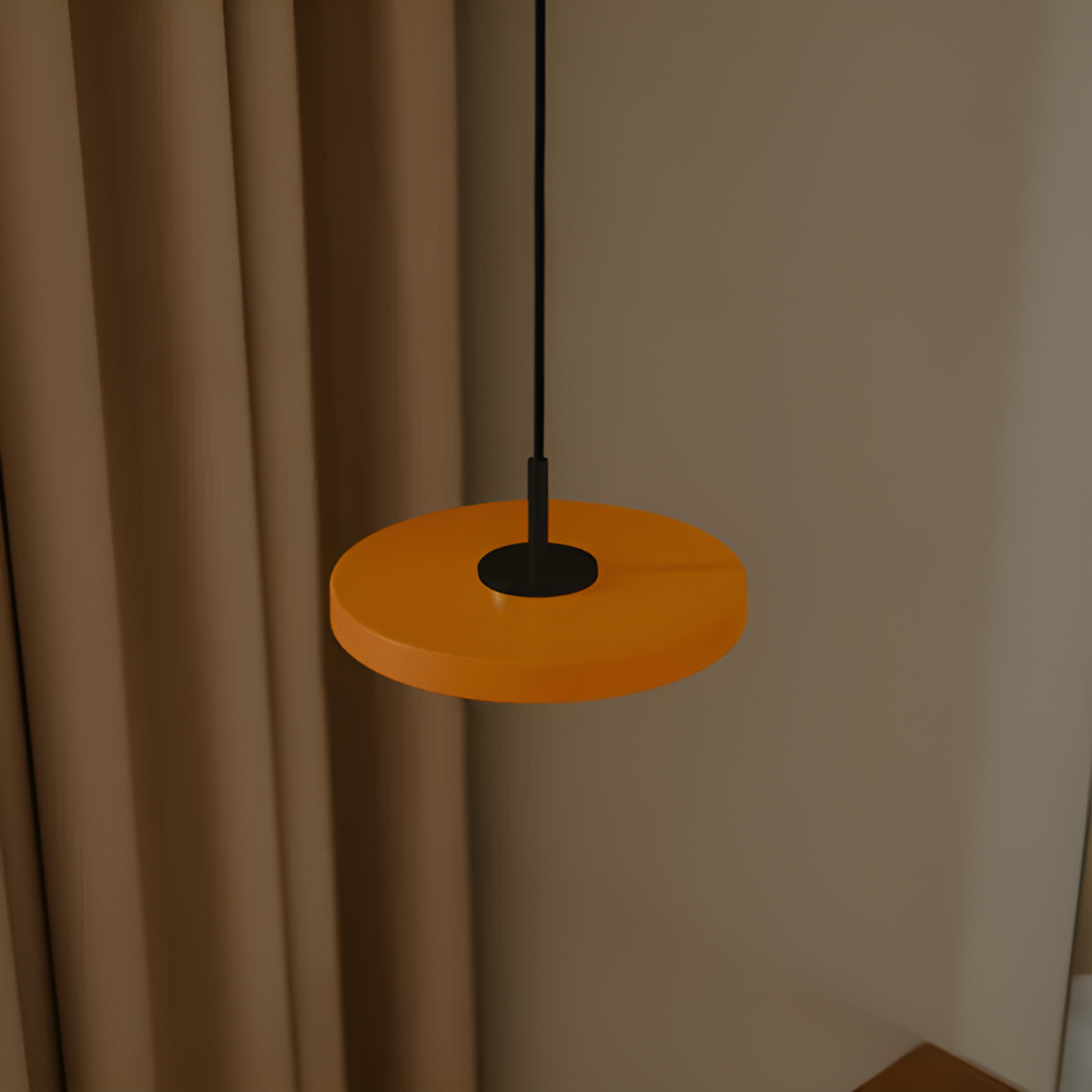 ASTERIA MICRO pendant lamp orange with black insert