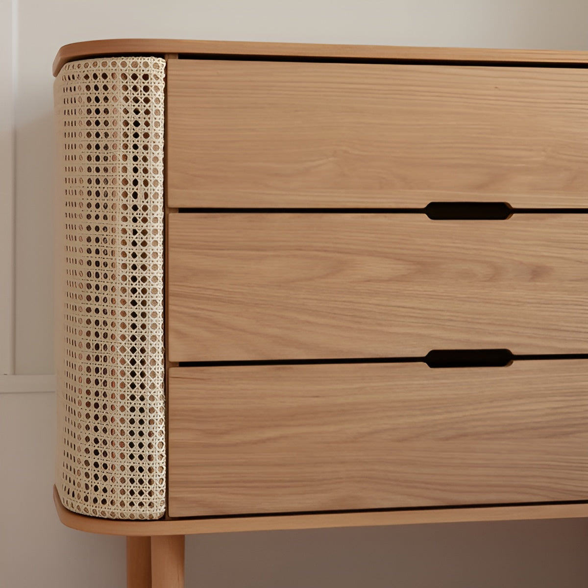 Schap TREASURES Venetiaans riet met eiken basis