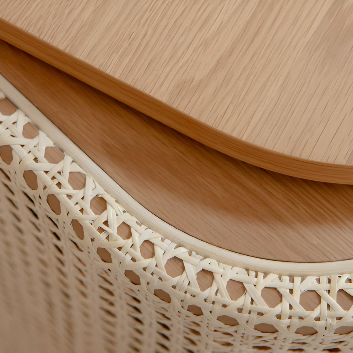 Schap TREASURES Venetiaans riet met eiken basis