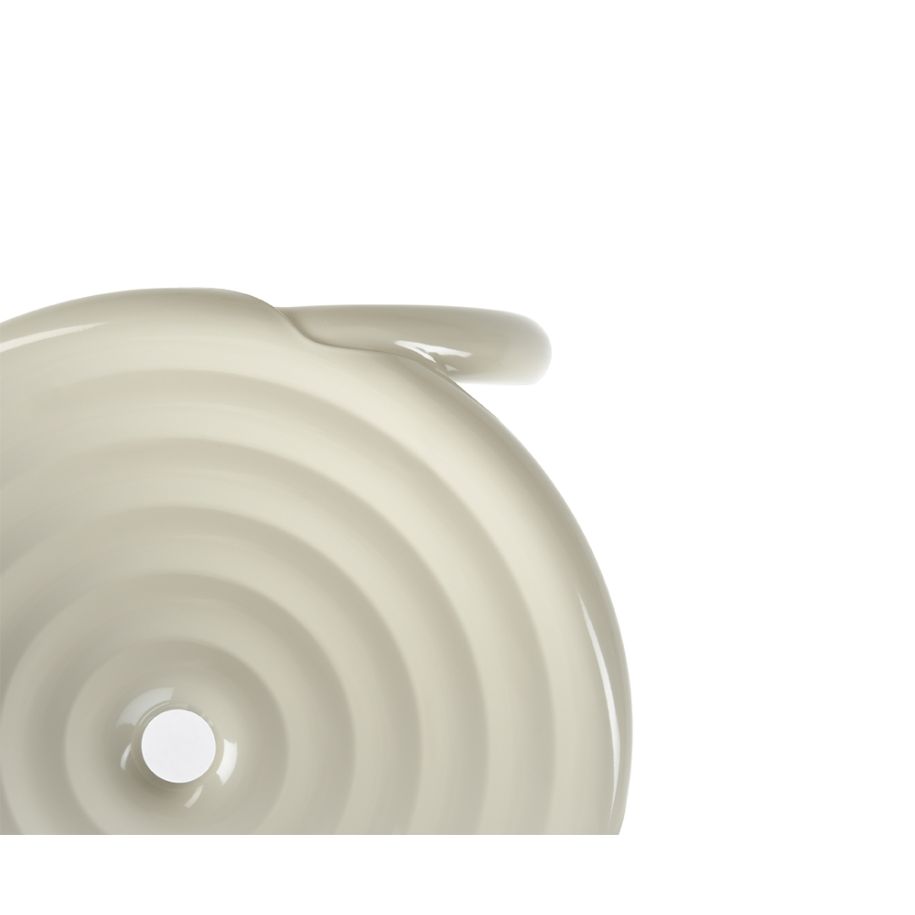 Buiten koffie tafel GROOVE gebroken wit