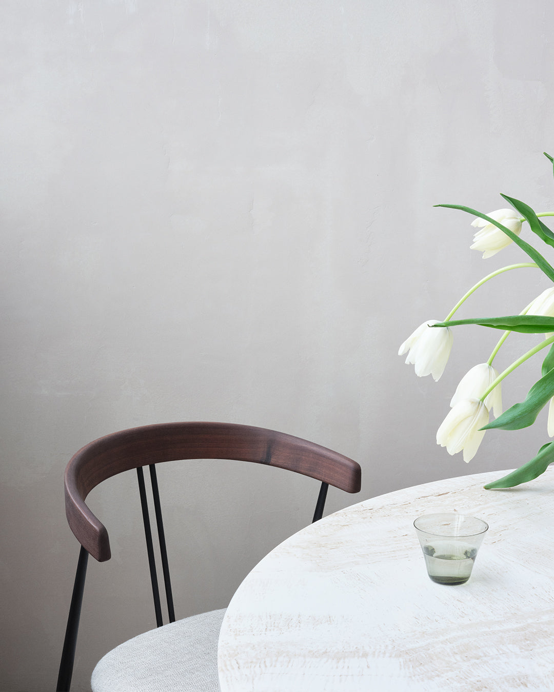 Gestoffeerde stoel VIOLIN van eikenhout, geolied