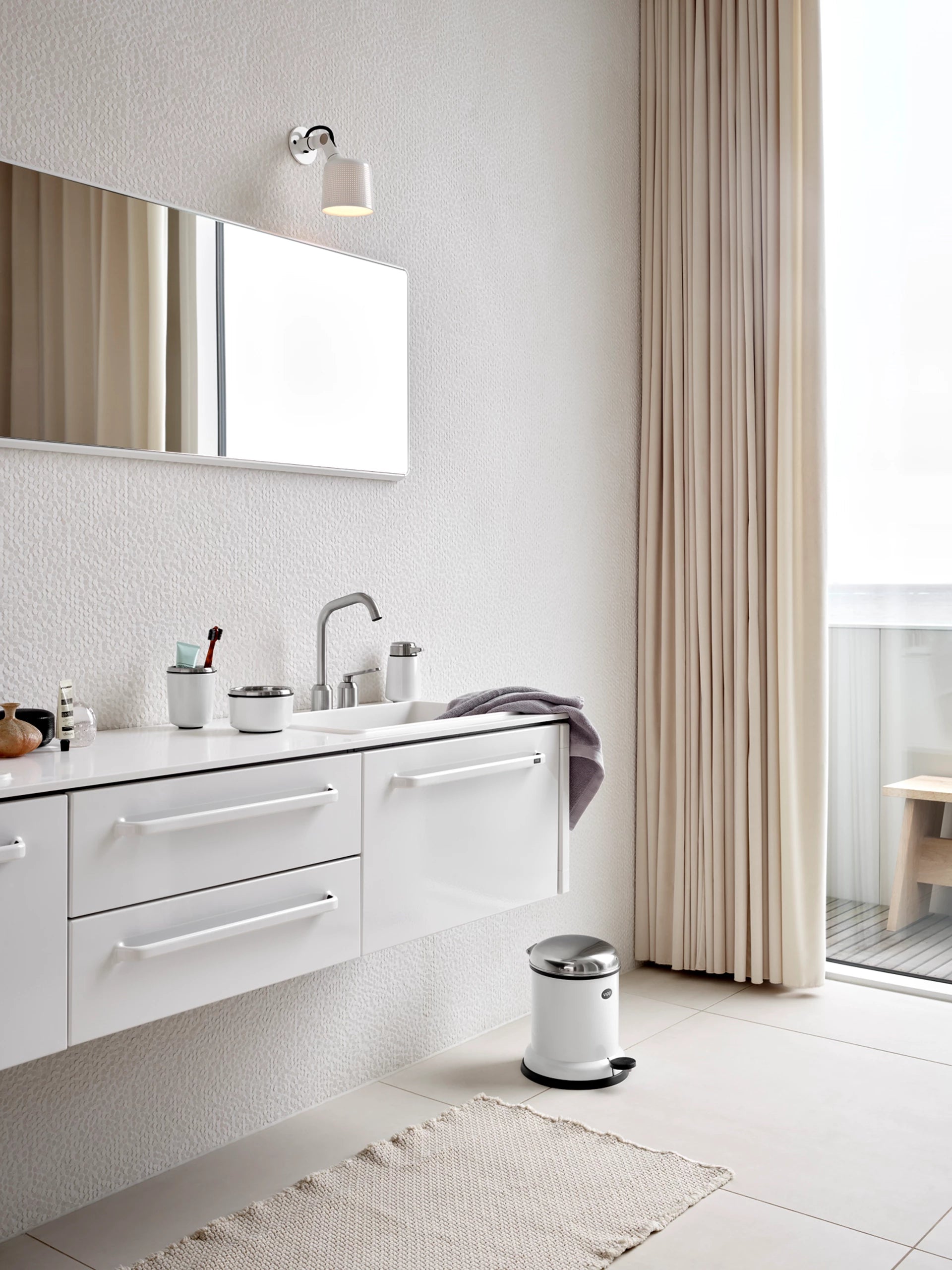 Pedalen prullenbak wit