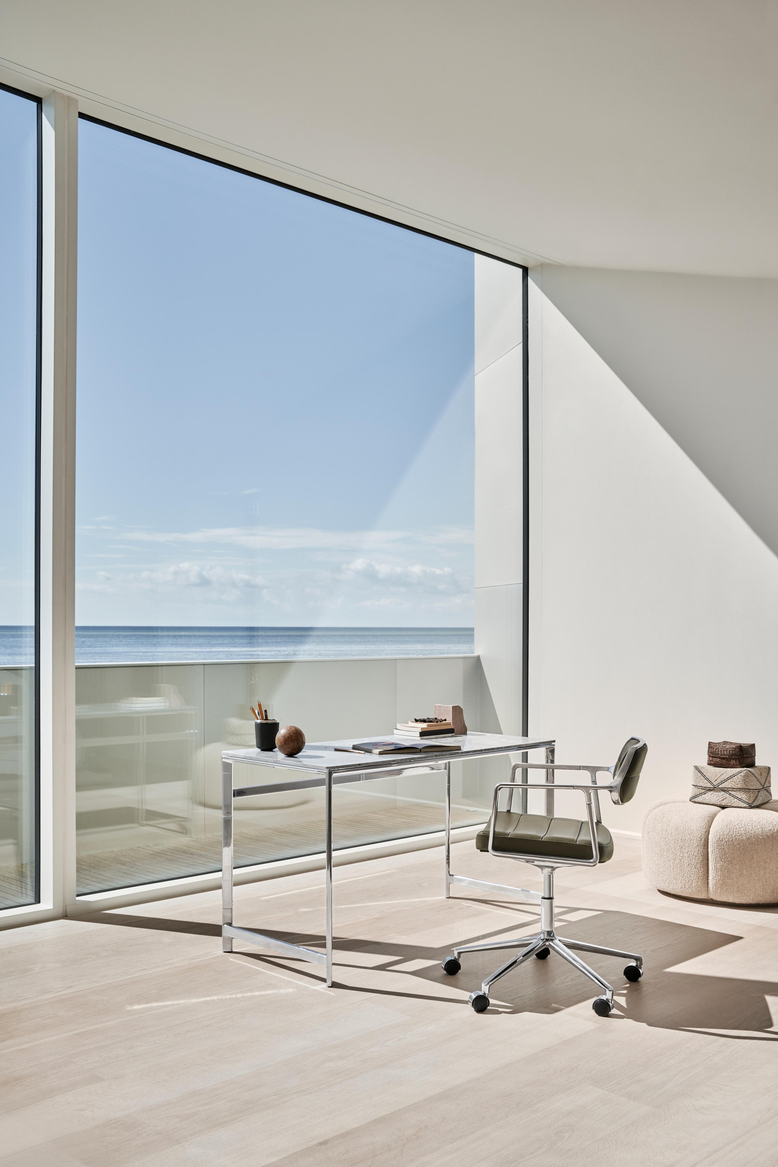 Bureau stoel 453+ groene leer met metalen basis