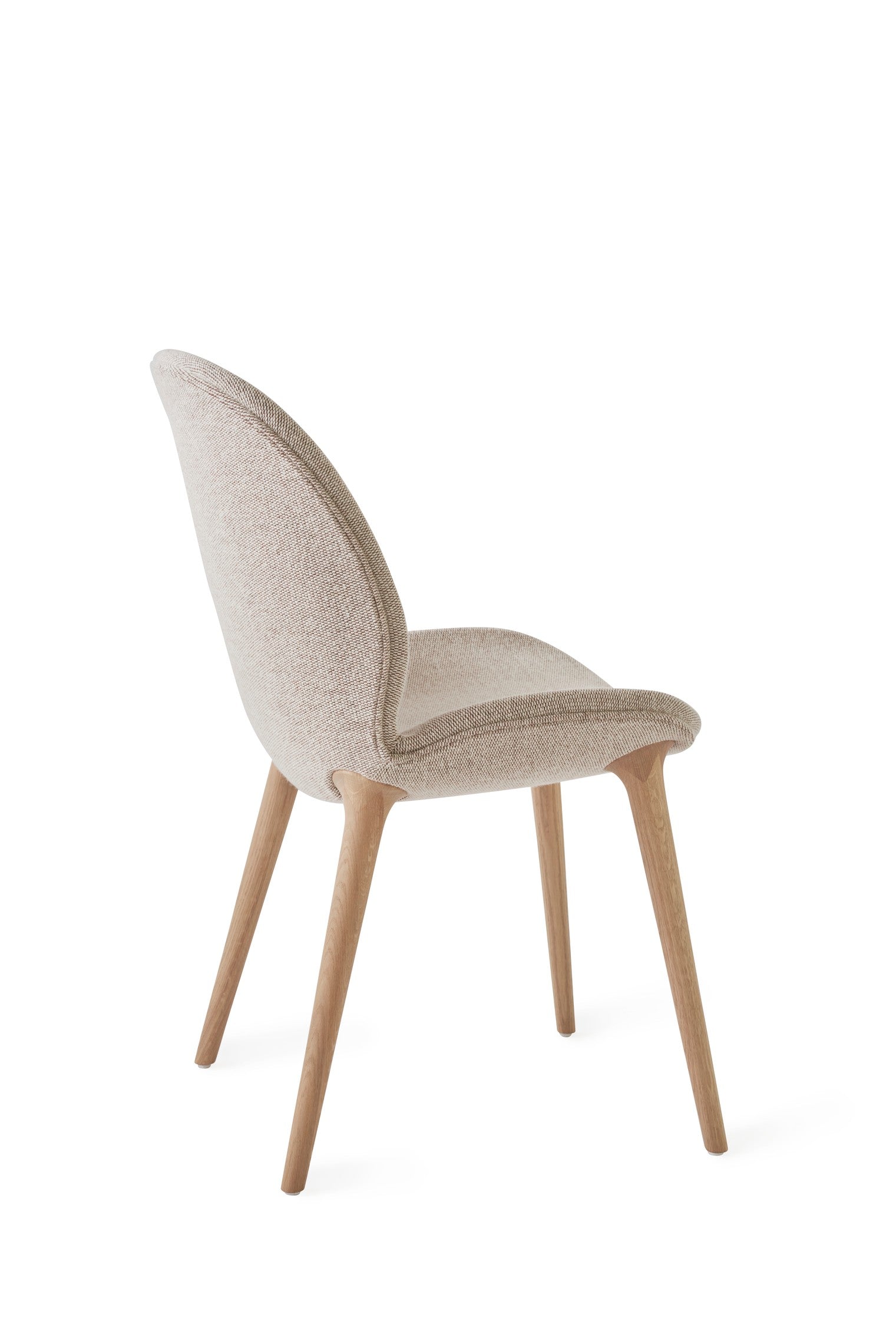 Stuhl LODGE beige mit heller Eichenbasis