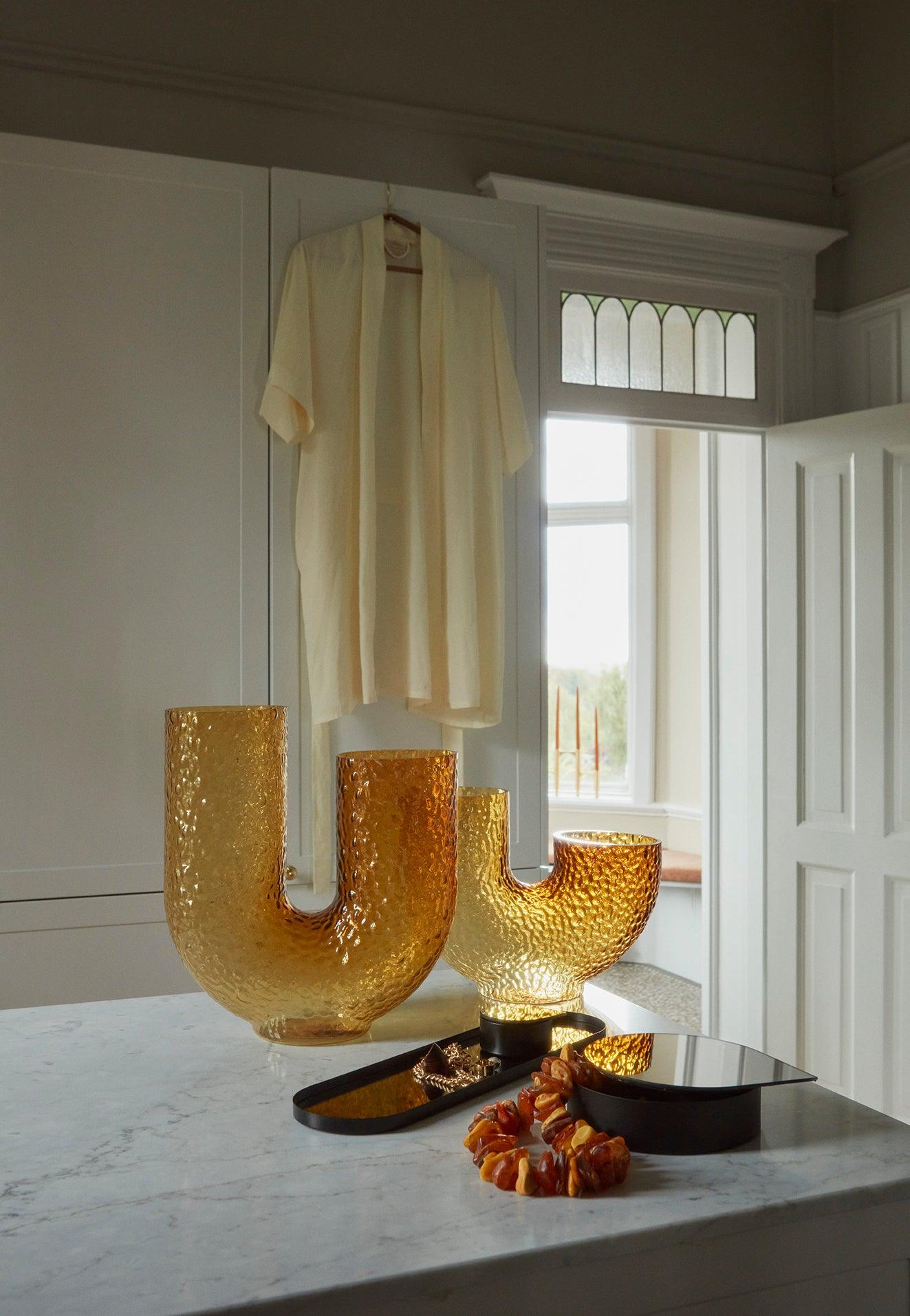 Wazon asymetryczny ARURA pomarańczowy AYTM Eye on Design