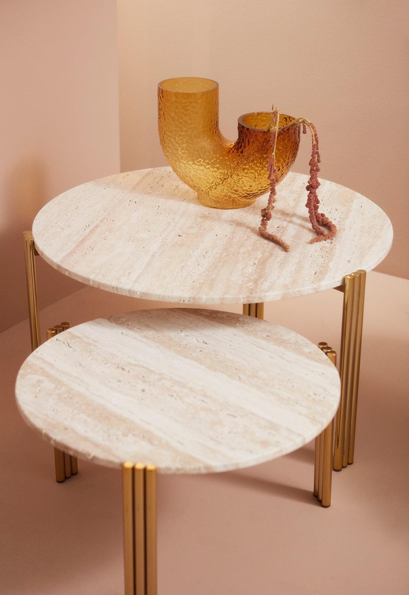 Wazon asymetryczny ARURA pomarańczowy AYTM Eye on Design