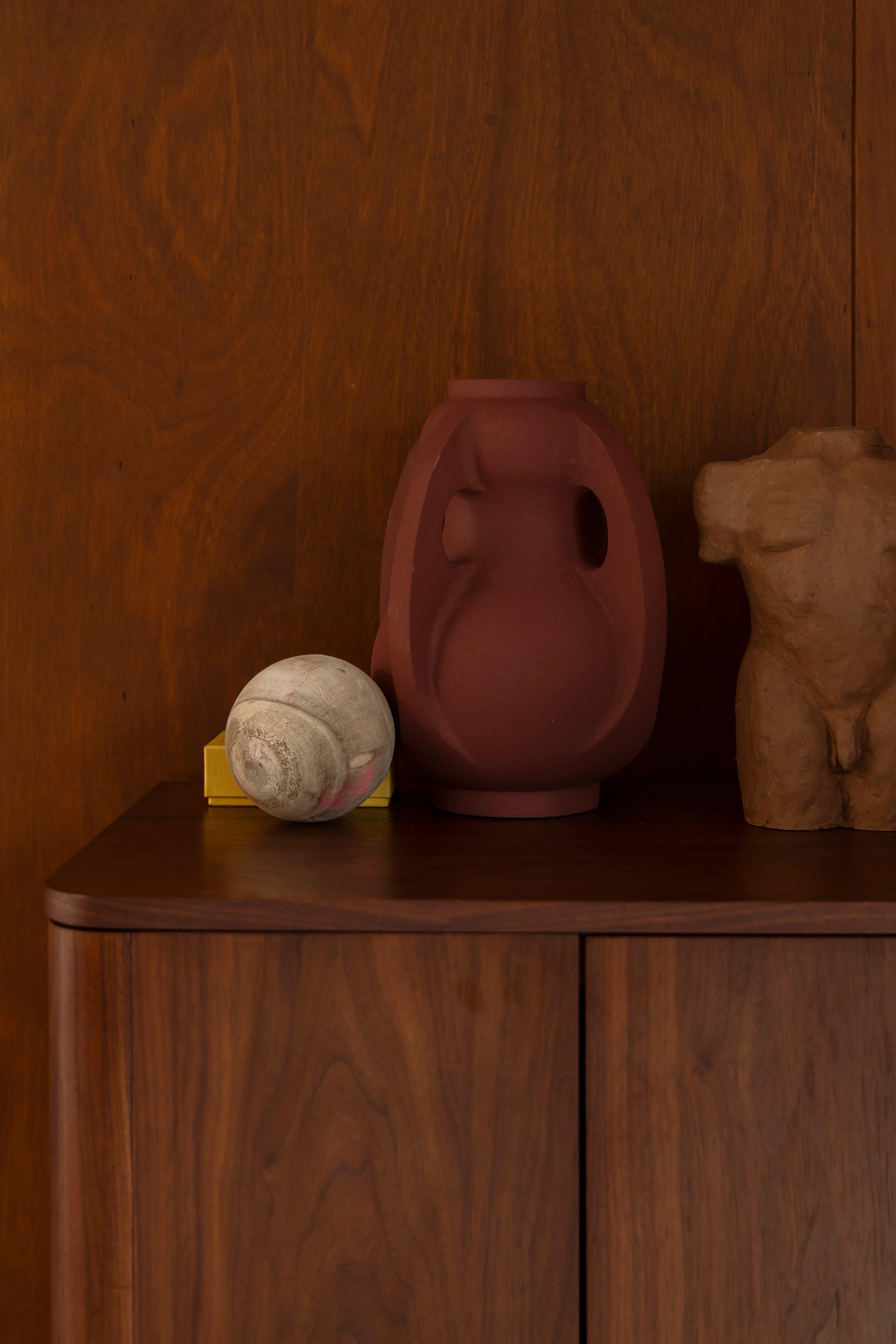 Thiago Vase M Terra Dutchbone Eye on Design