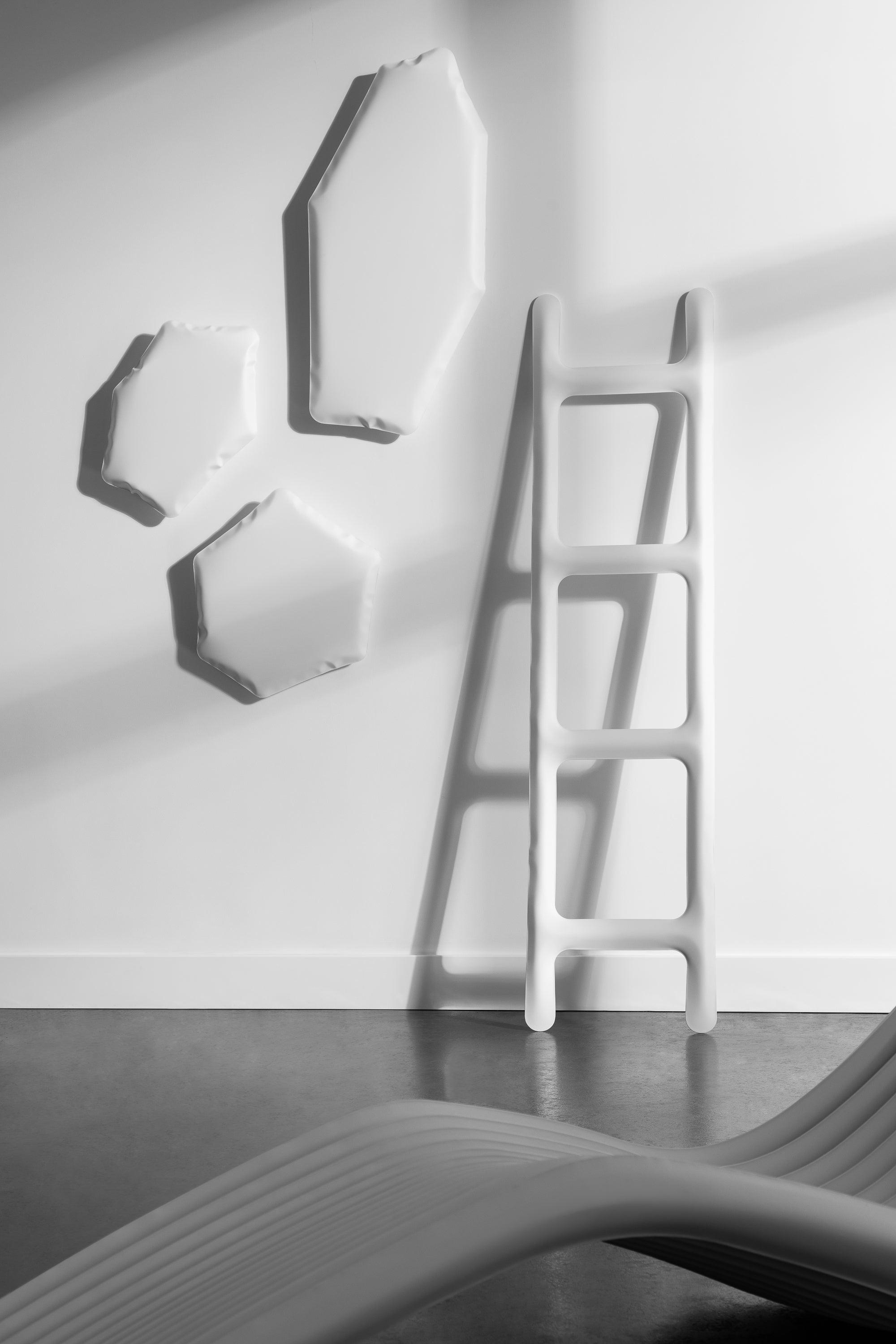 Wieszak DRAB biały błyszczący Zieta Studio Eye on Design