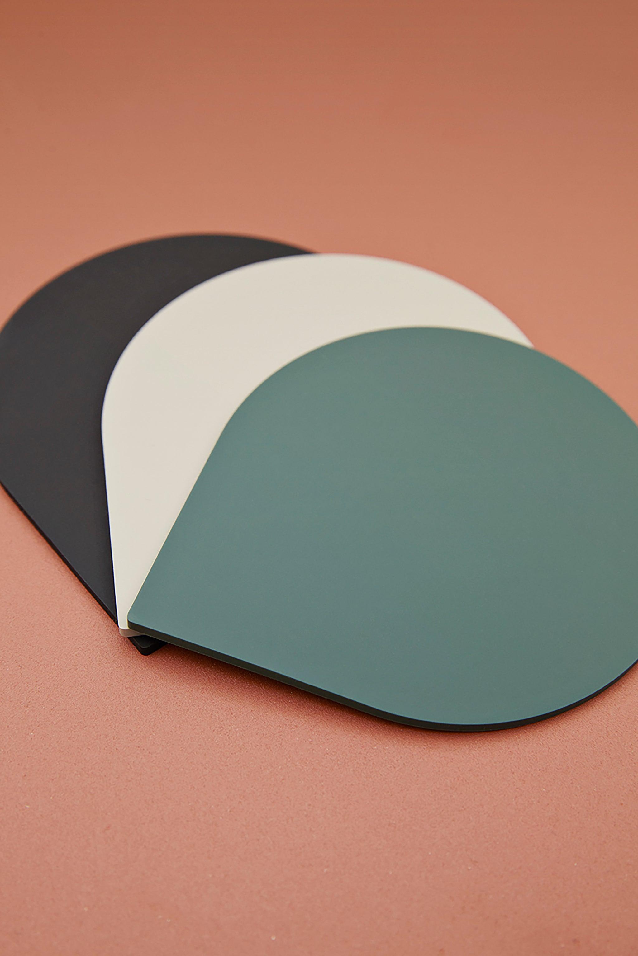 Zestaw podstawek pod kubki STILLA zielony AYTM Eye on Design