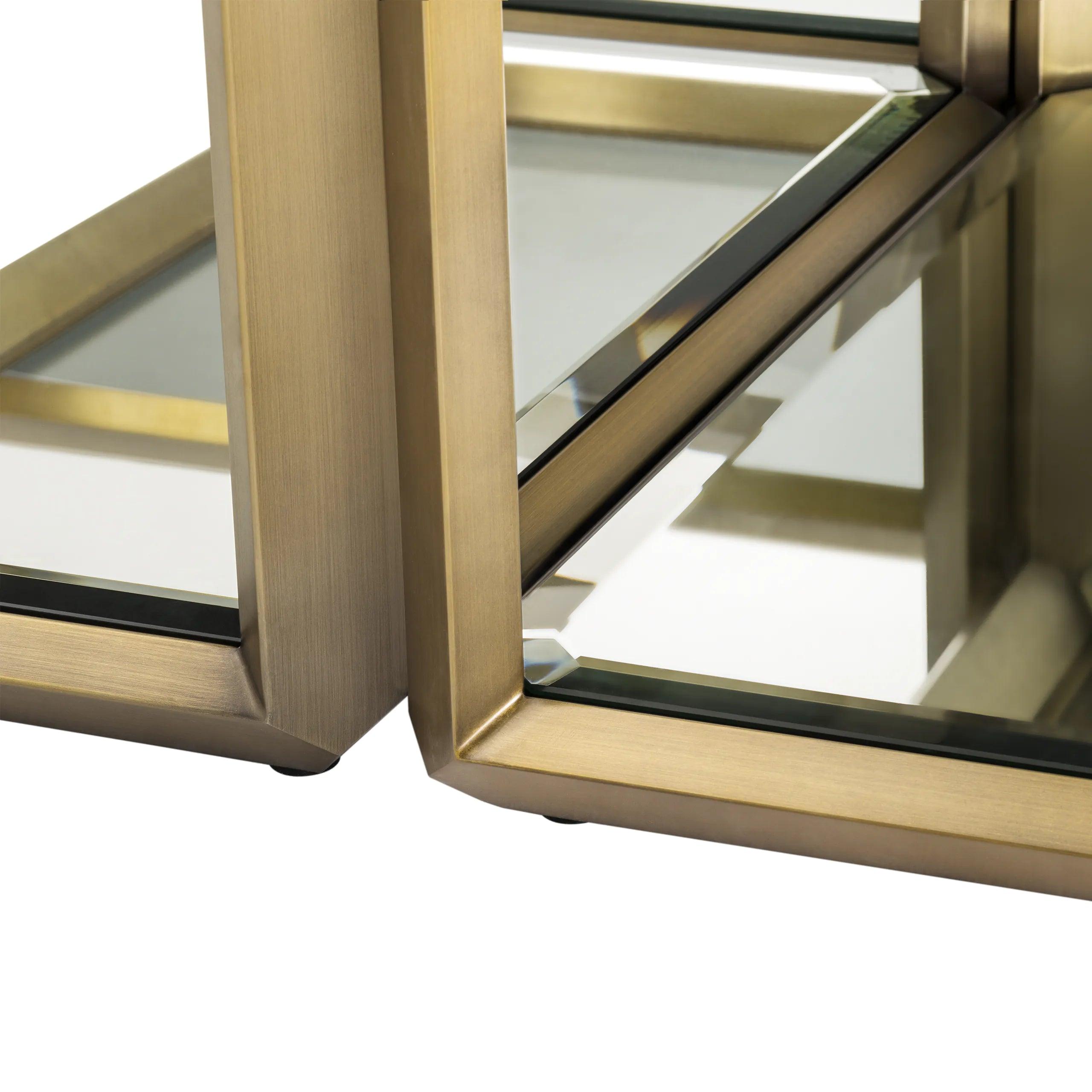 Zestaw stolików kawowych CALLUM szczotkowany mosiądz Eichholtz Eye on Design