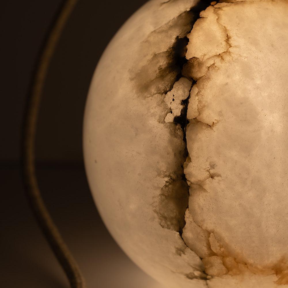 Żyrandol alabastrowy SELENE nikiel Embassy Interiors Eye on Design