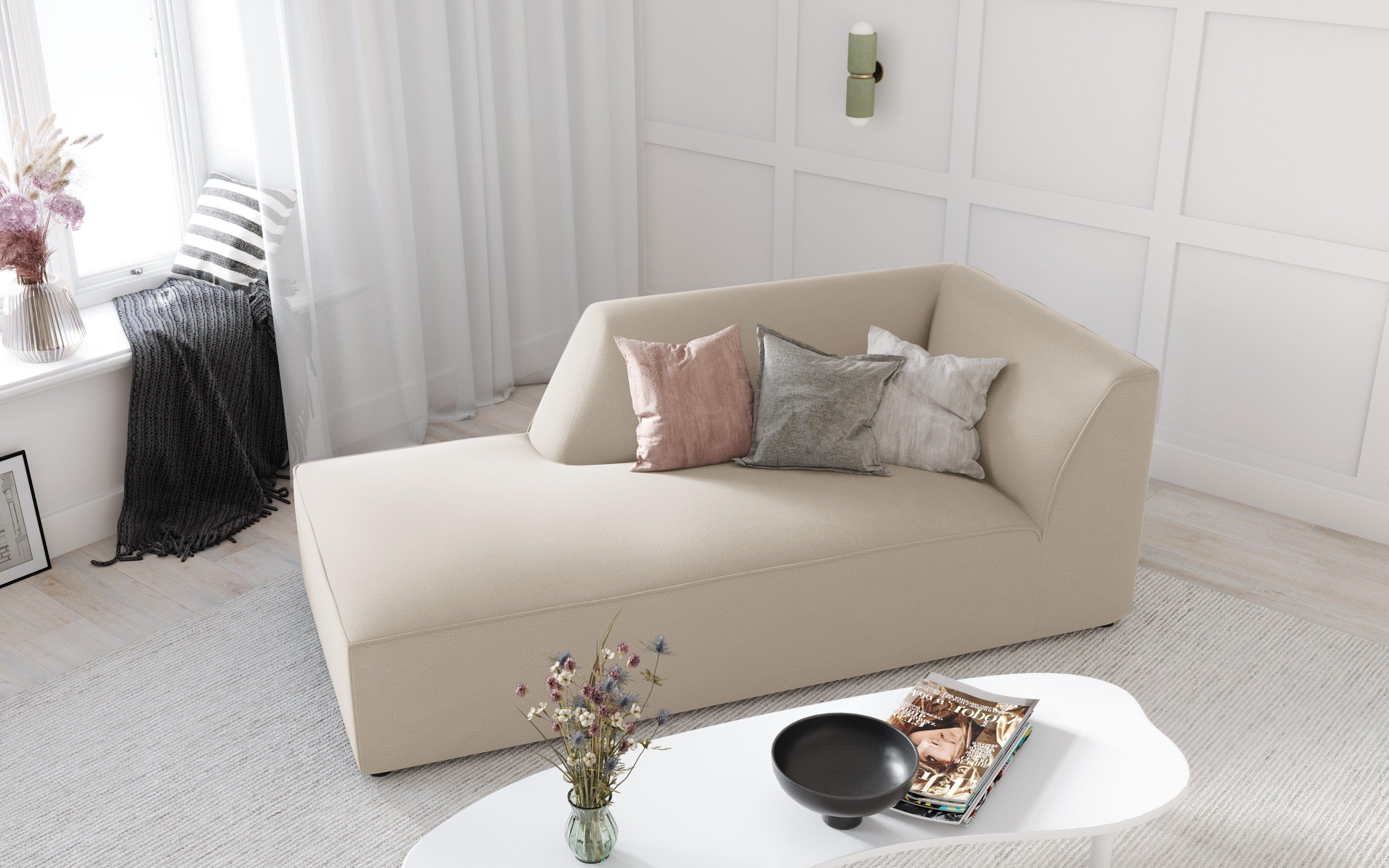 Szezlong aksamitny lewostronny RUBY beżowy Micadoni Eye on Design