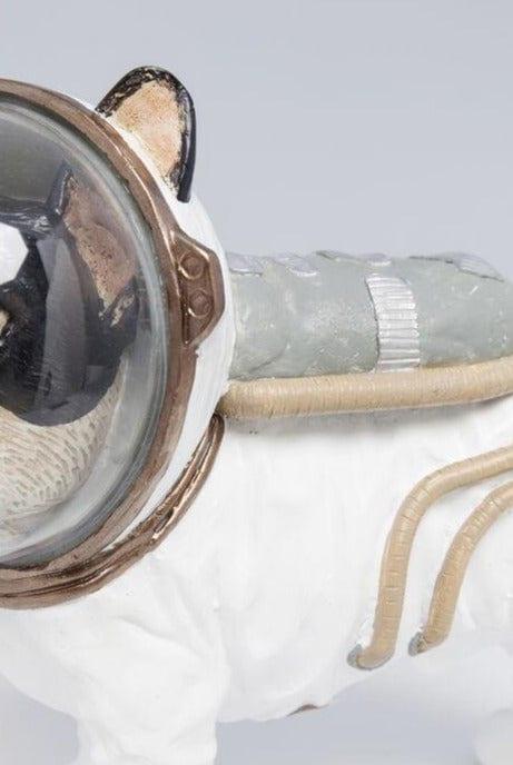Figurka BULLDOG IN SPACE biały Kare Design Eye on Design