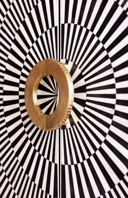 Szafka ELECTRO czarny ze złotymi detalami Kare Design Eye on Design