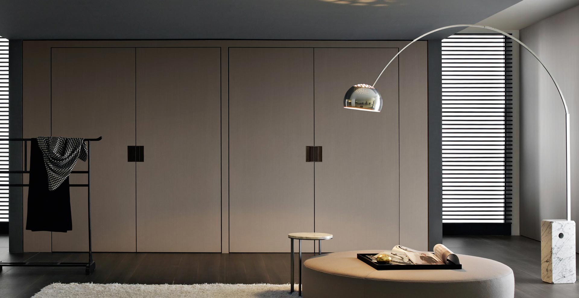 Lampy podłogowe łukowe