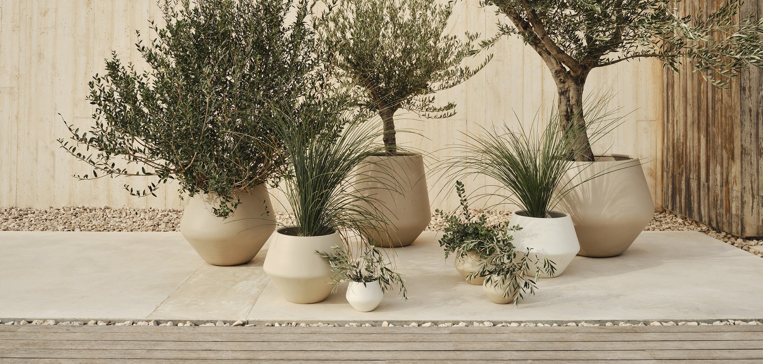 Doniczki i kwietniki - Eye on Design