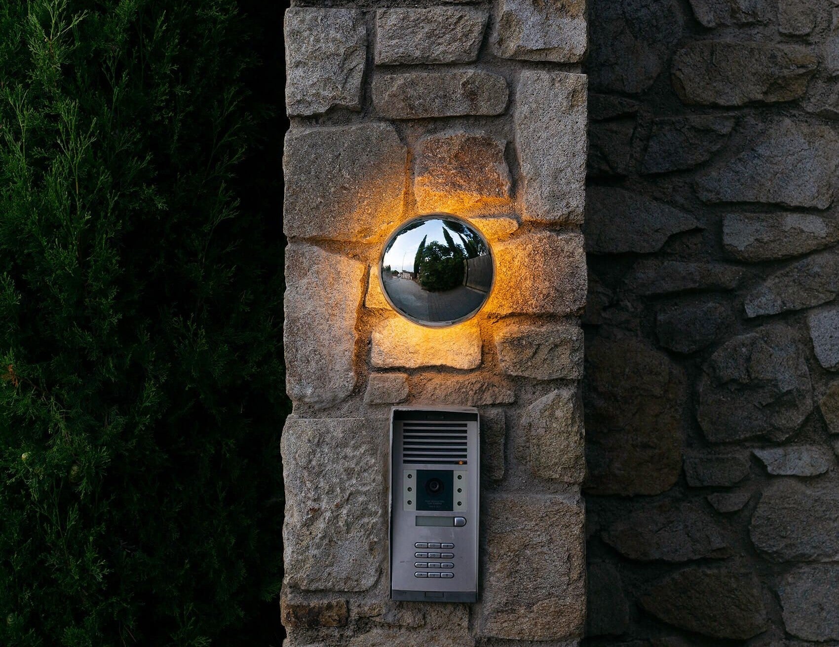 Kinkiety zewnętrzne