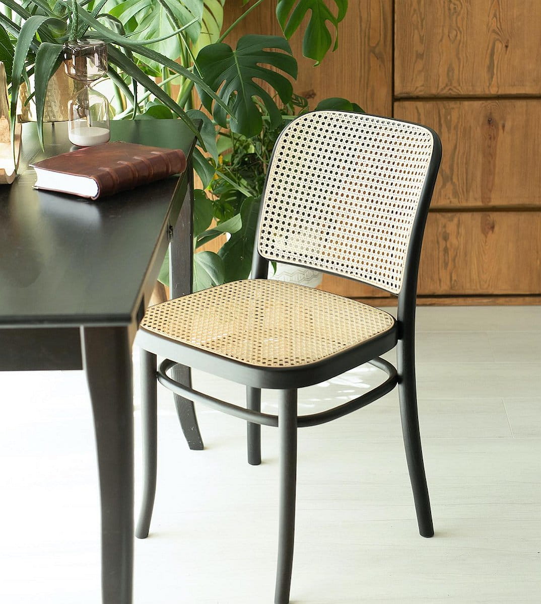 Stuhl A-811/2 Buchenholz