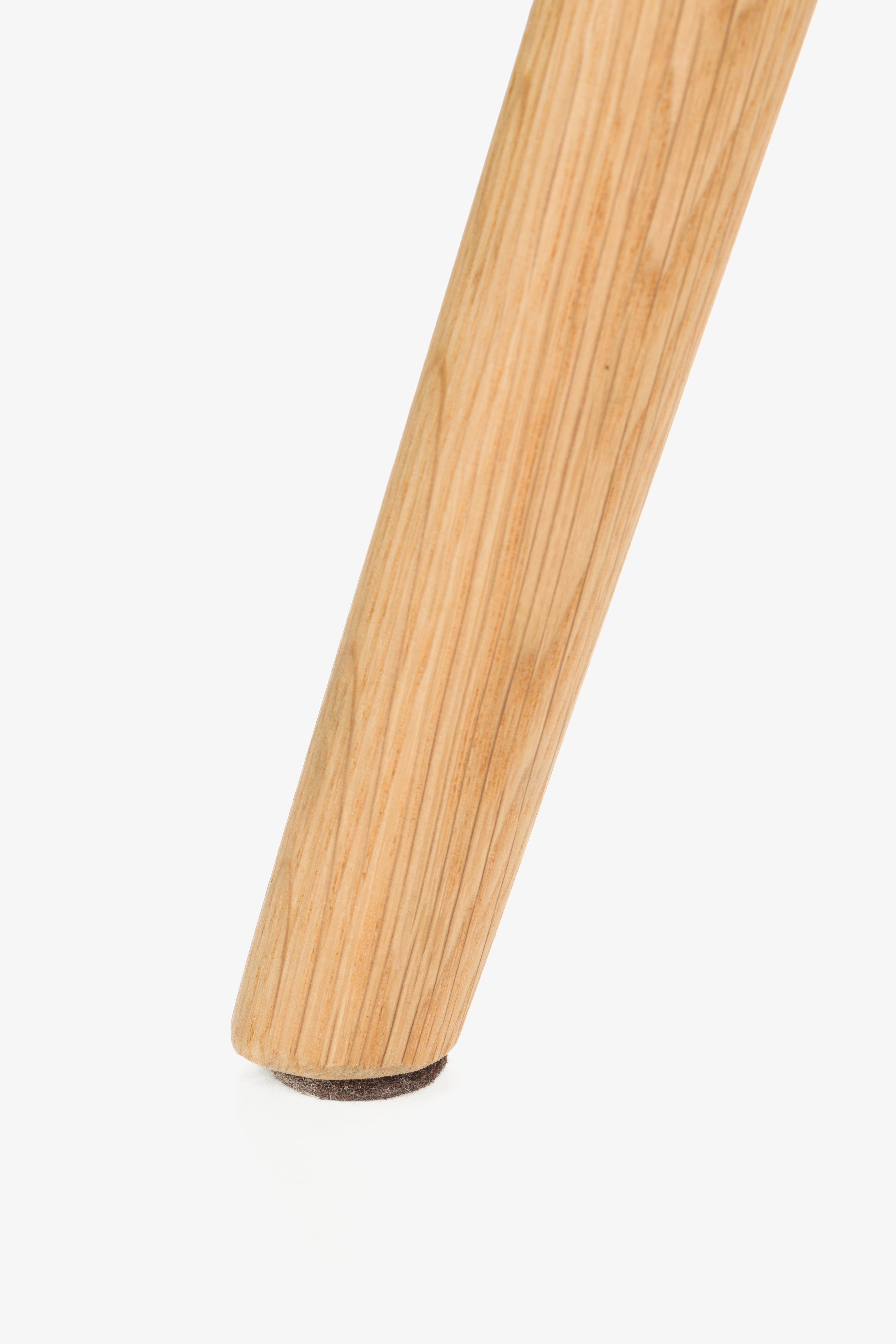 Stoel LESTER bruin met houten basis