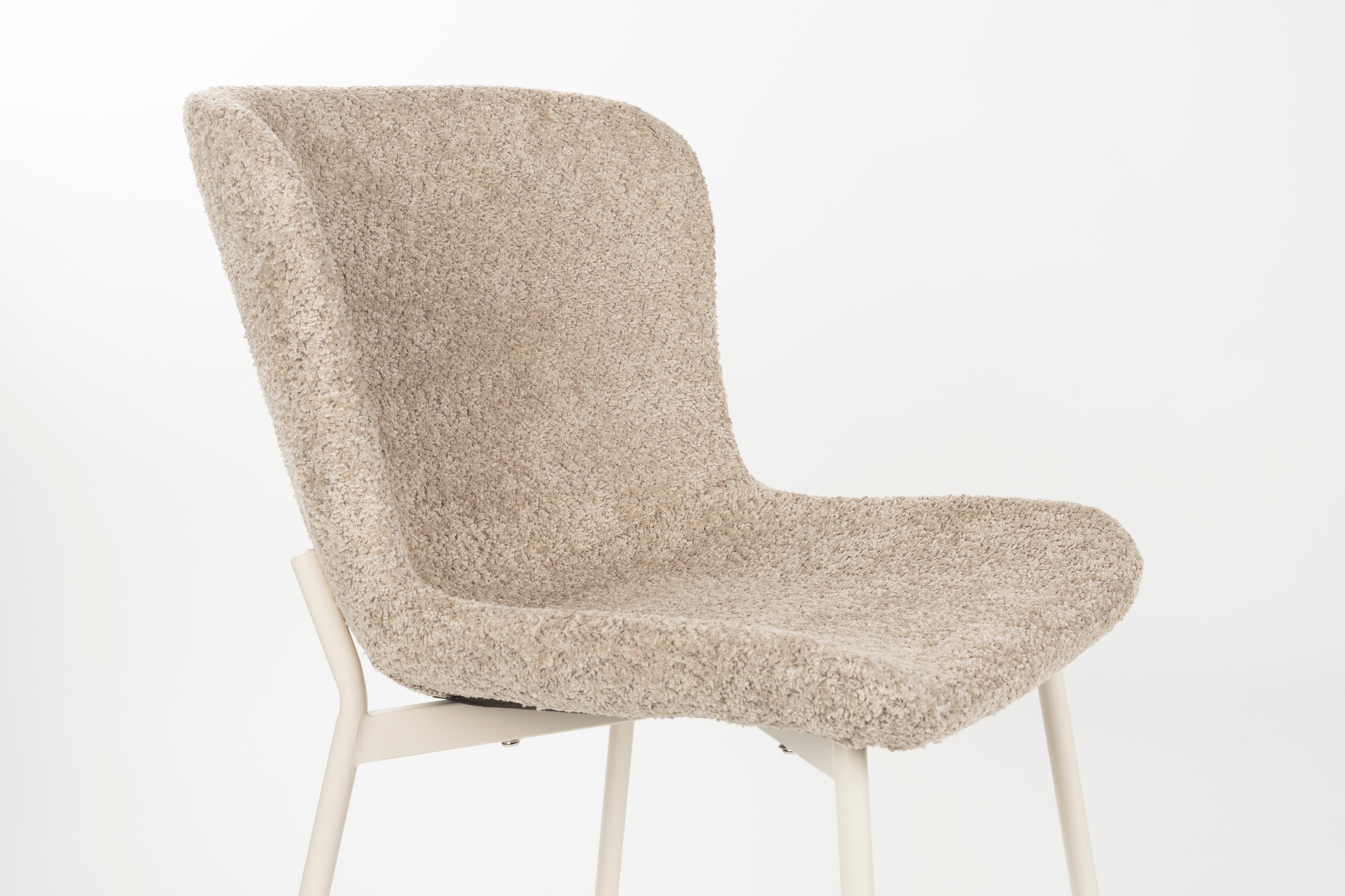 Stoel MARION lichtbruin met een beige basis