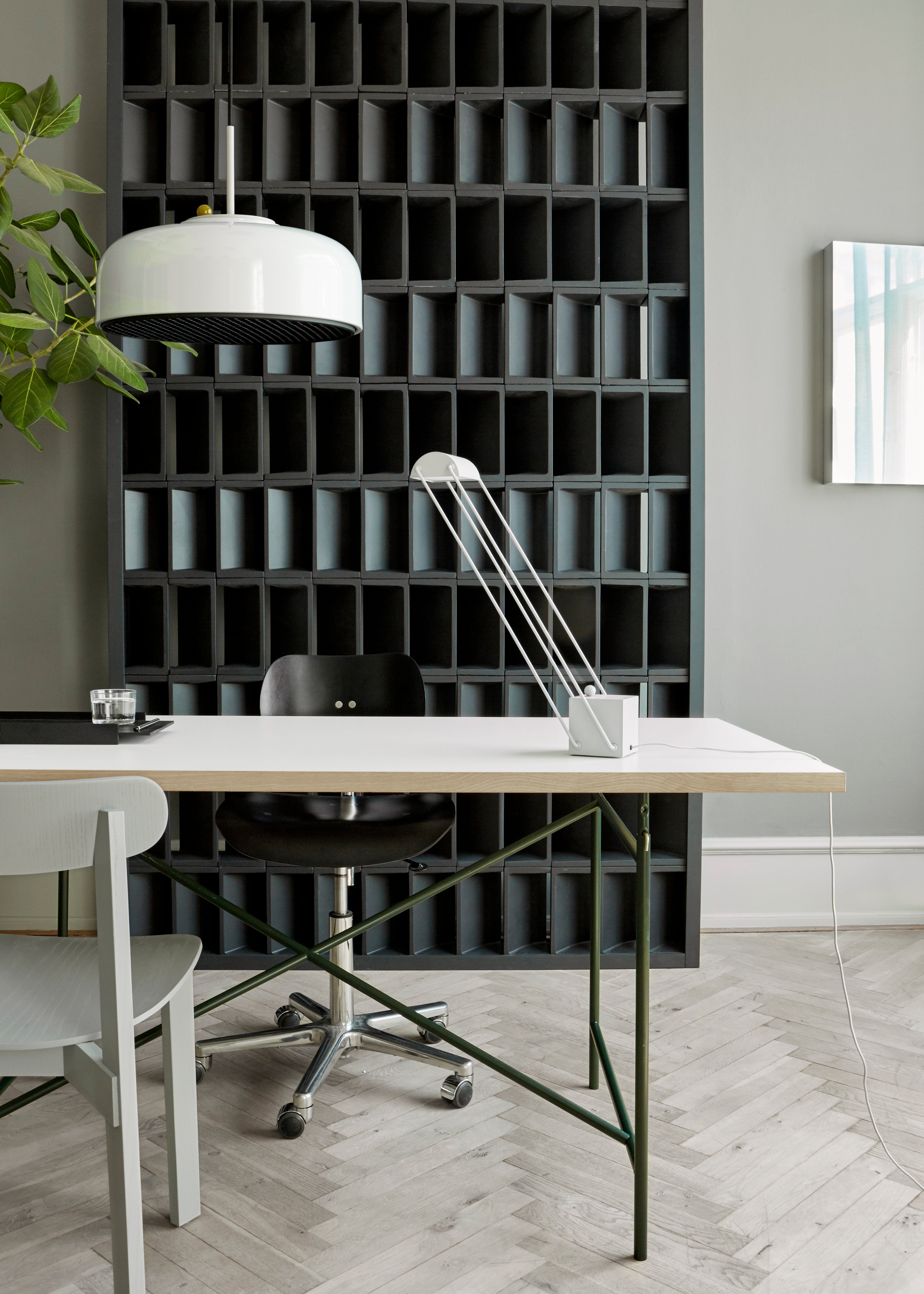 TOKIO desk lamp white