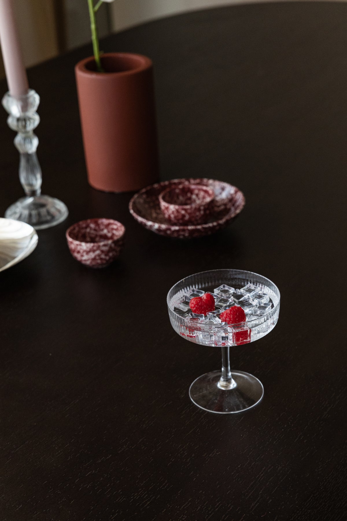 Ovale tafel MANDY donkerbruin esdoornfineer
