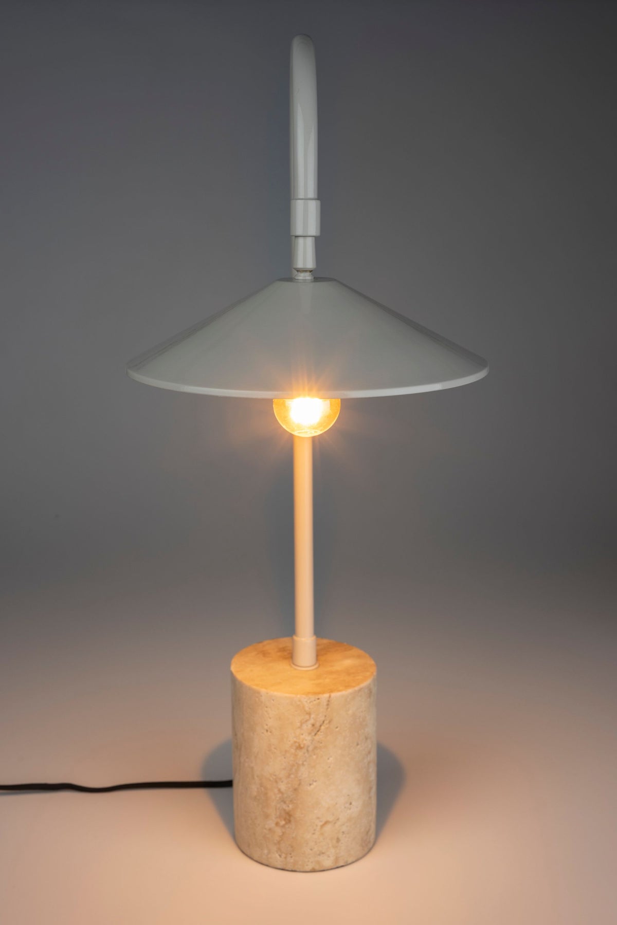 Lampa biurkowa ENNO – ujęcie 2