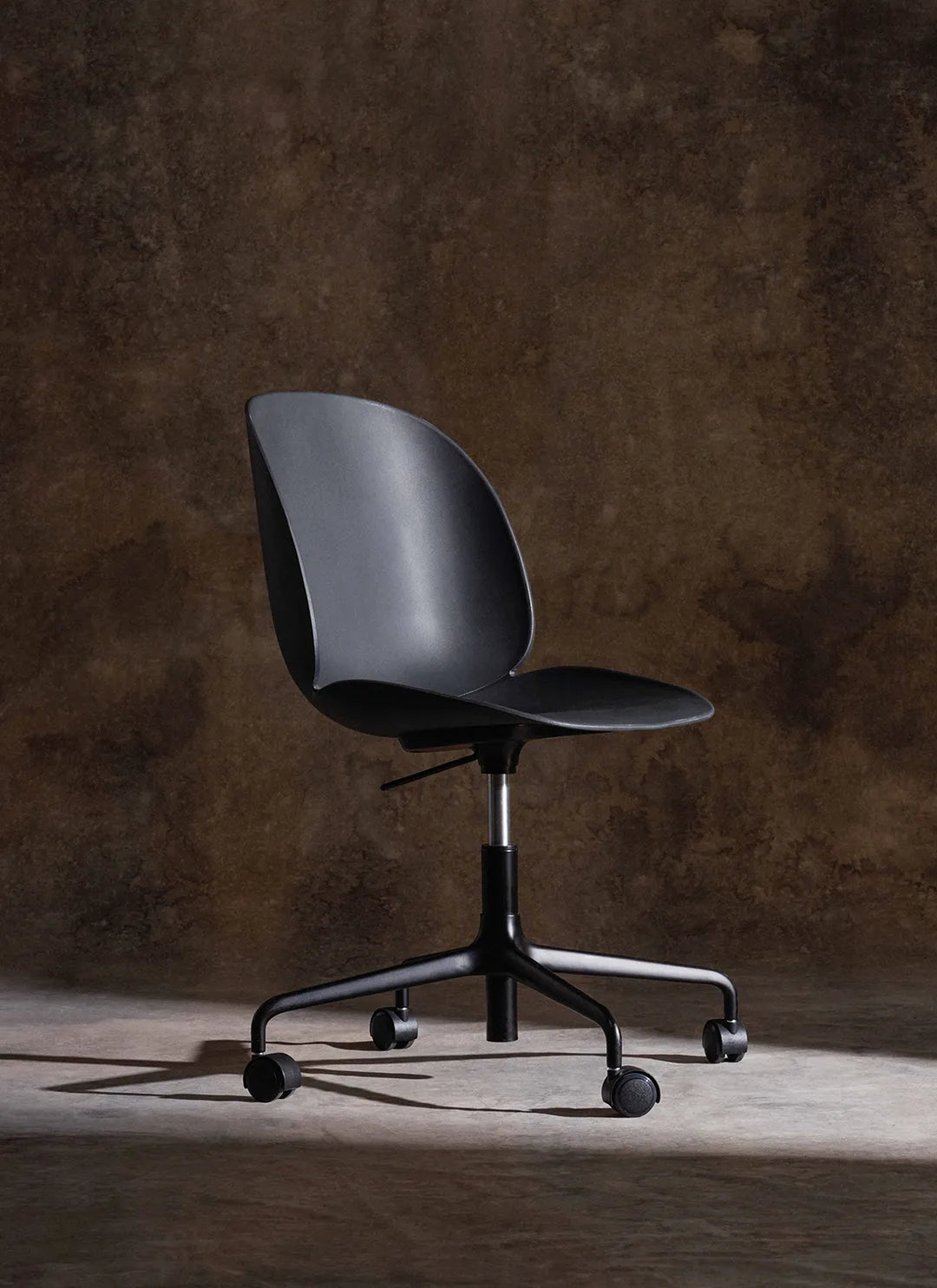 BEETLE office chair black
