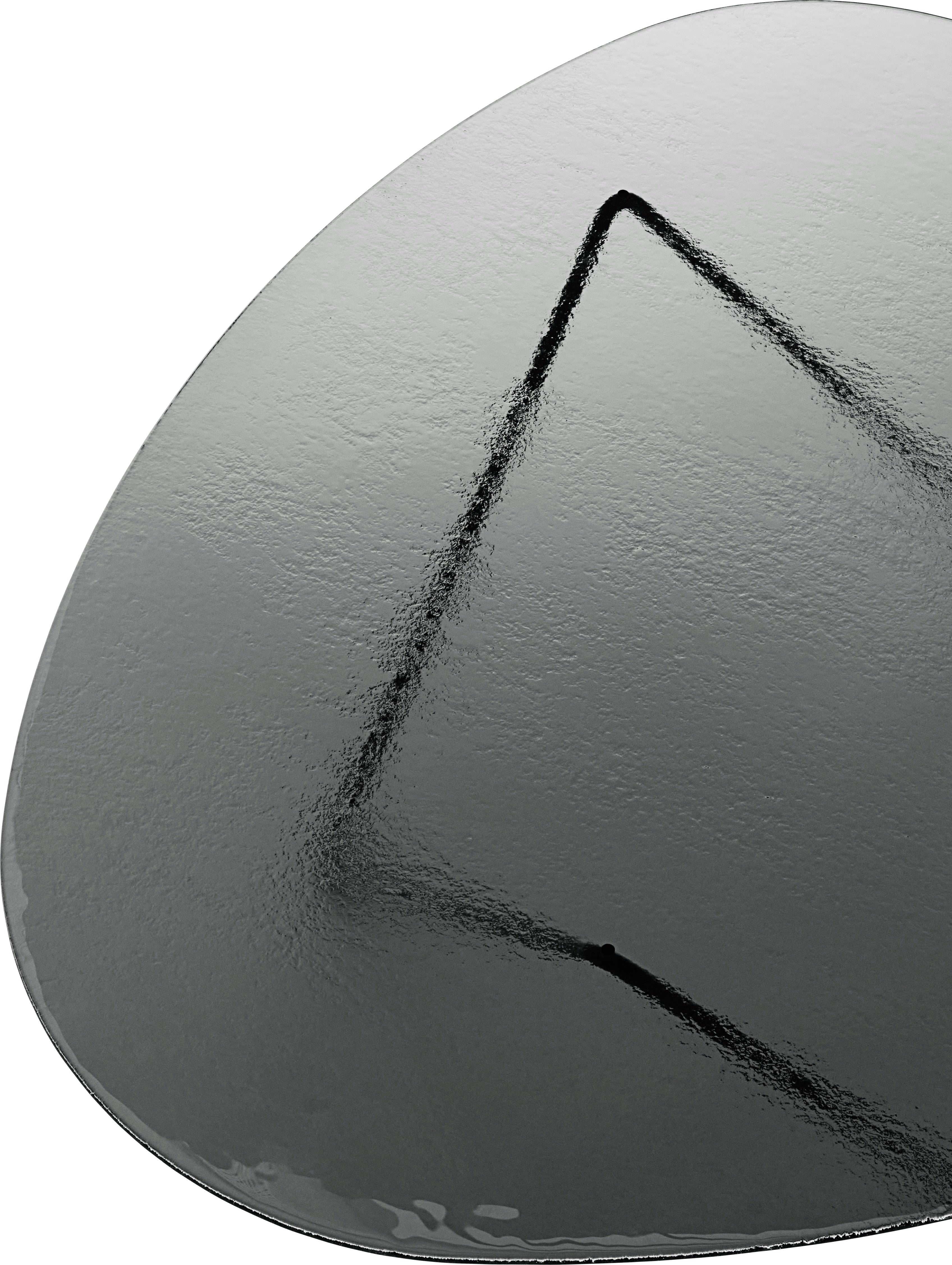 Kaffeetisch PEDRERA mit rauchigem Glas und schwarzem Gestell