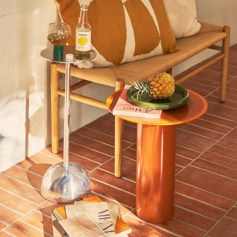 TIRO Side Table in Brick Red