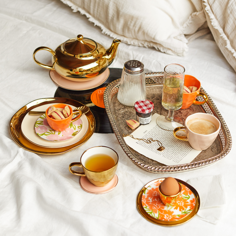 GOOD MORNING pink floral motif plate set