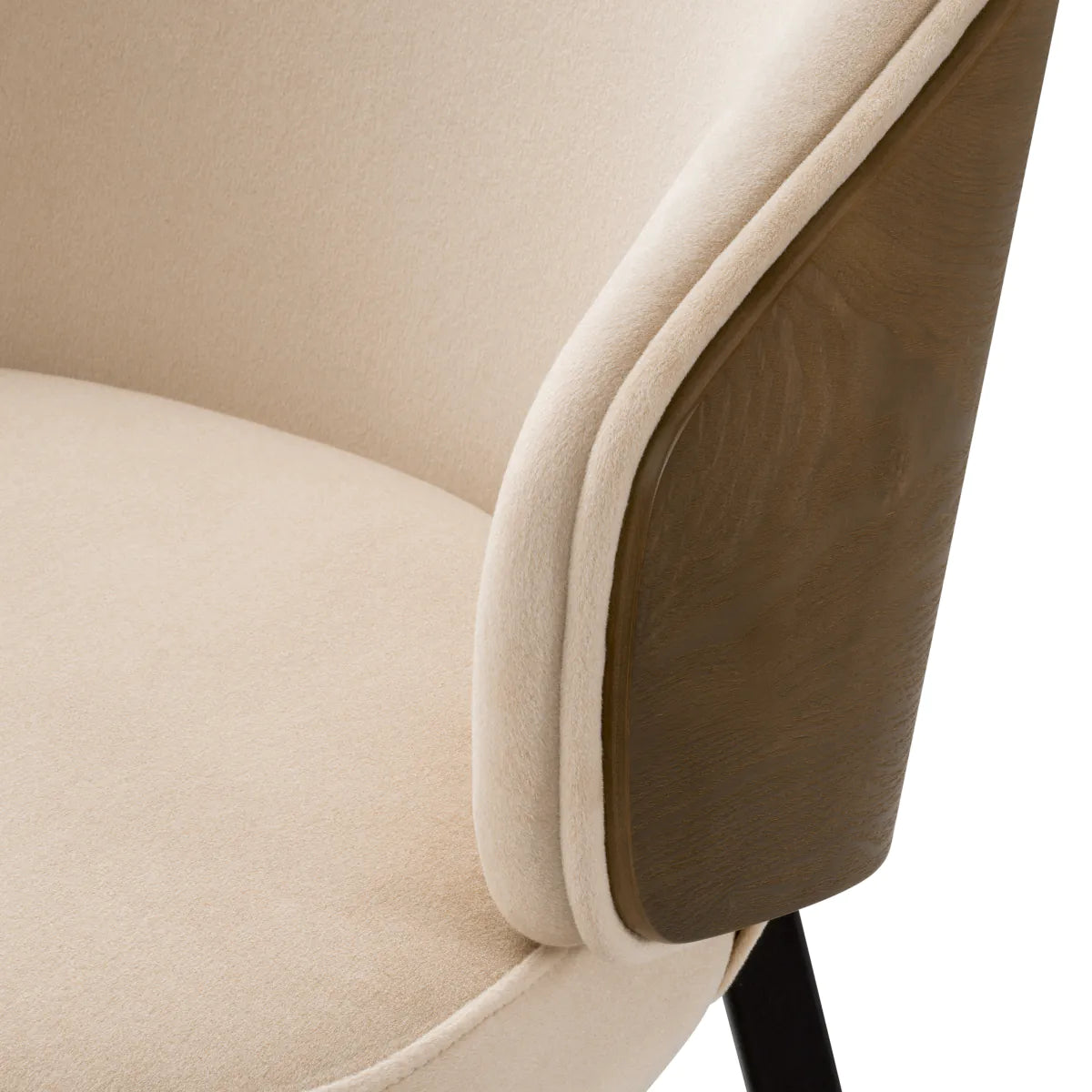Stoel CAMEROTA beige met zwarte basis
