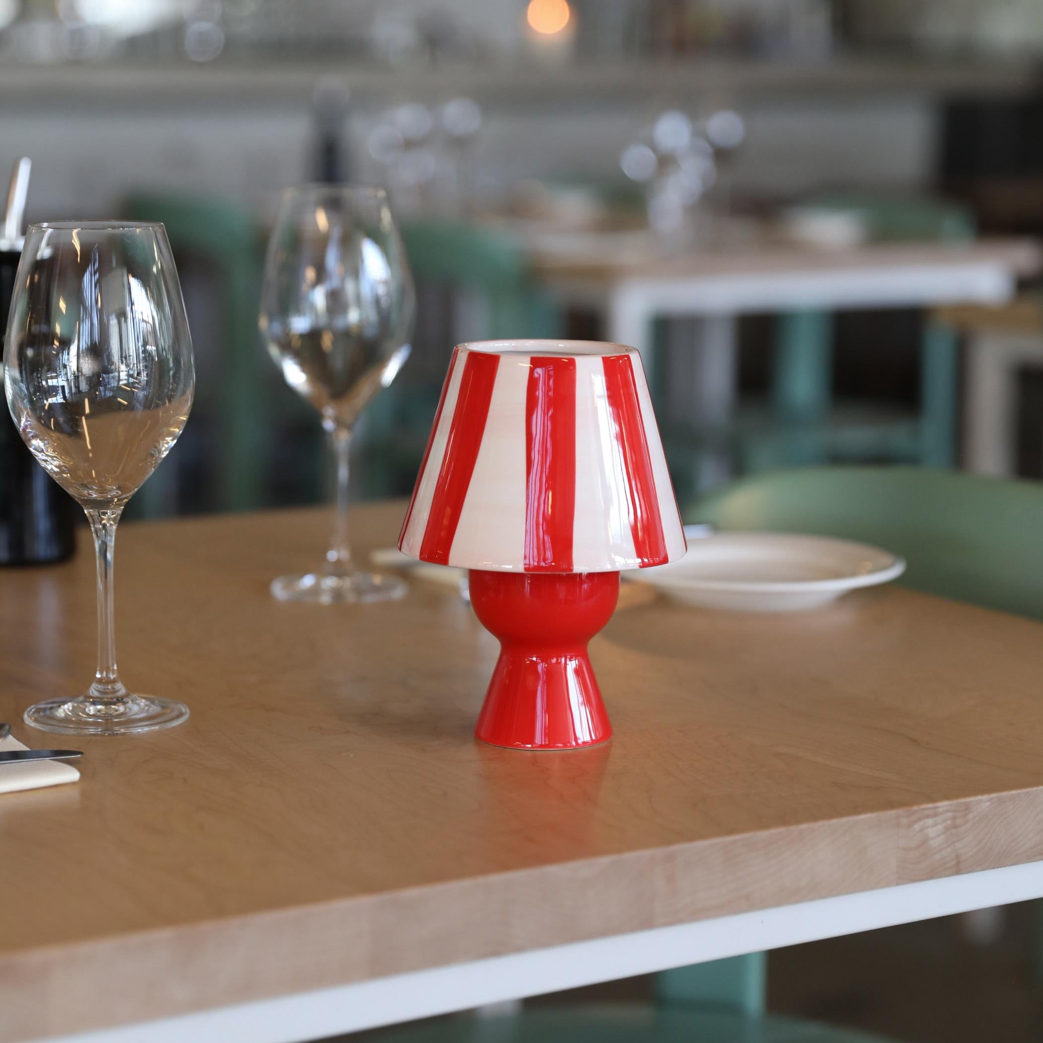 CANTINE red tealight holder with white