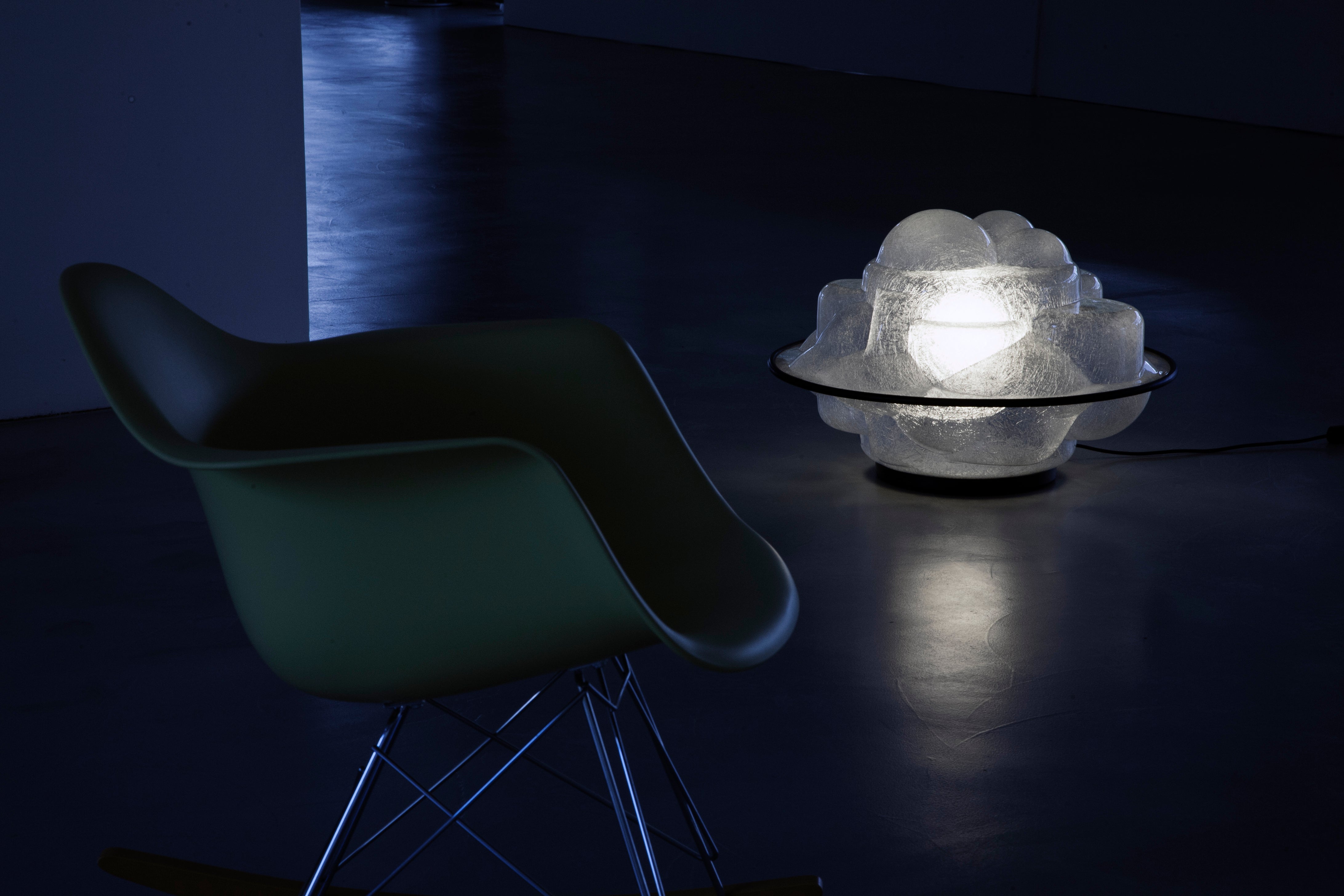 Tischlampe PROFITEROLLE transparent mit Schwarz