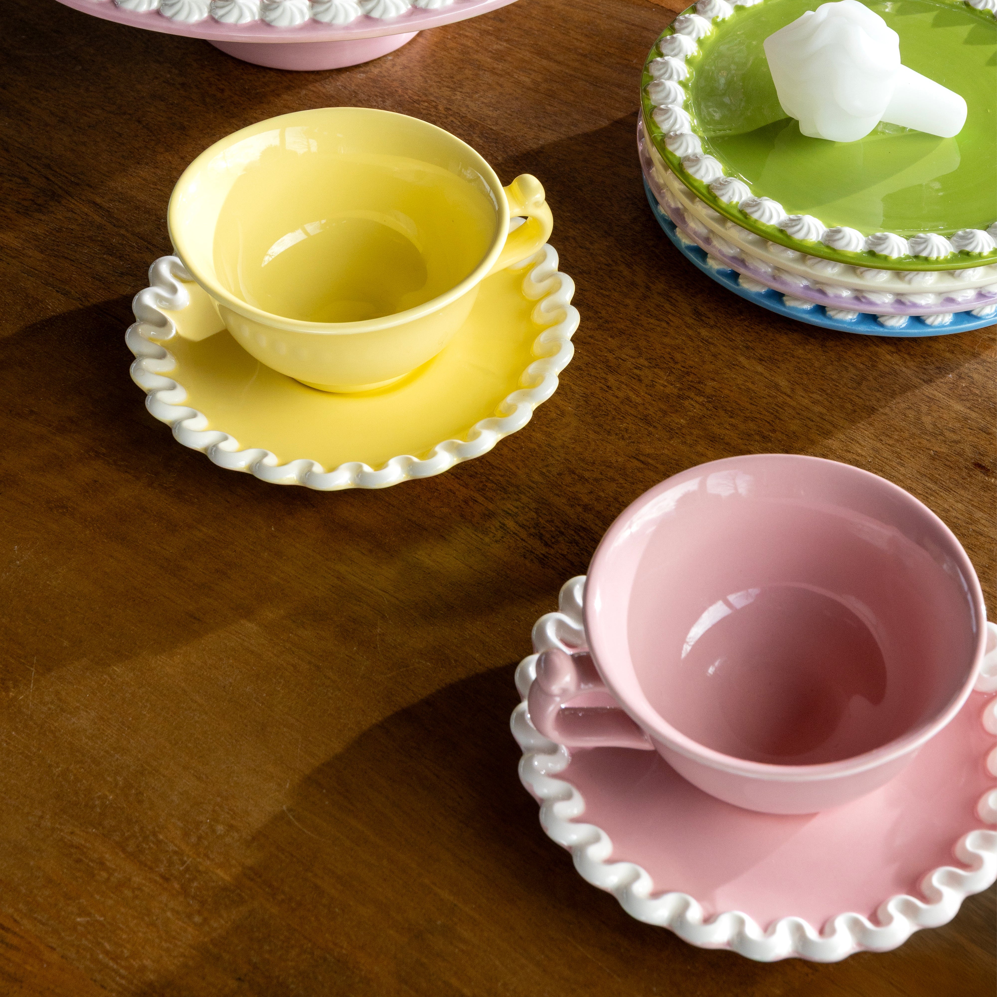Set of cups with saucer WHIP pink