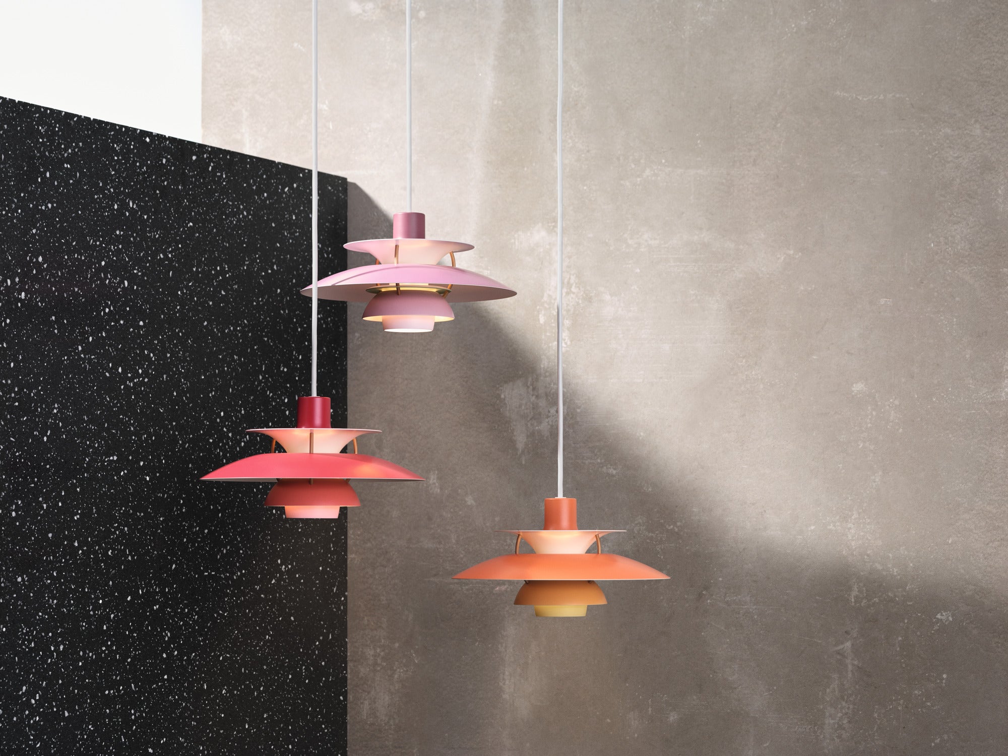 PH 5 Pendant Lamp in Shades of Red