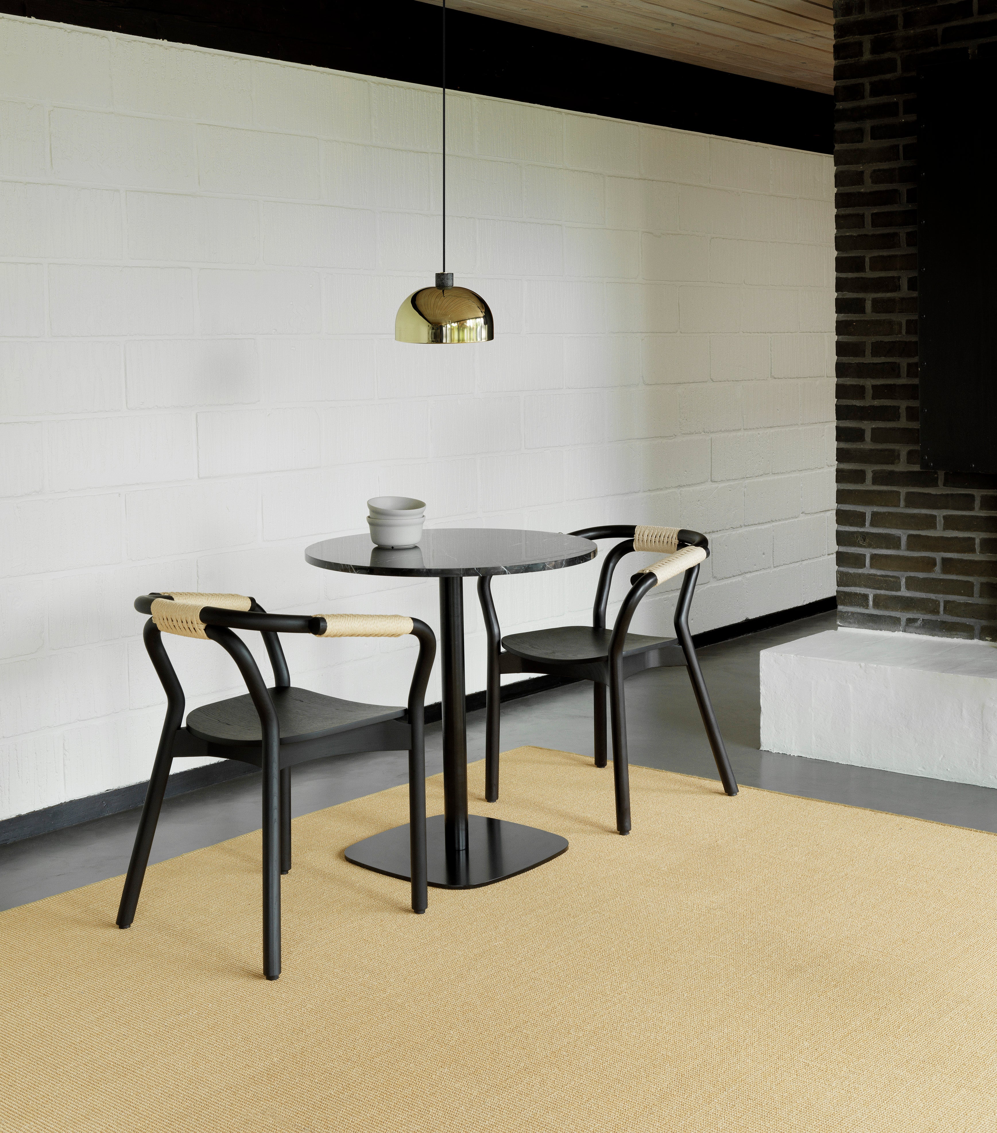 GRANT goldene Pendelleuchte mit schwarzem Granit