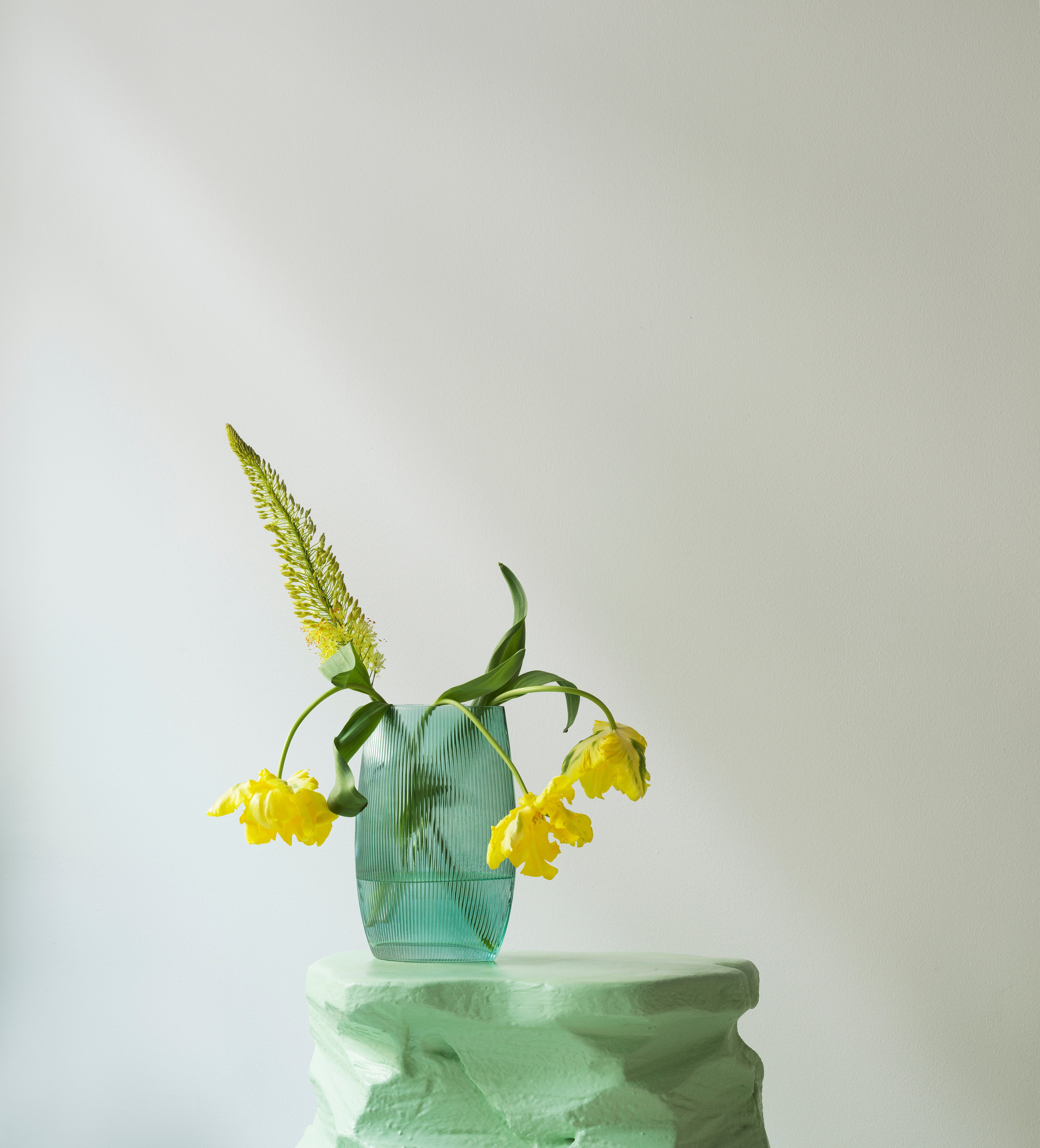 TIDE blue vase