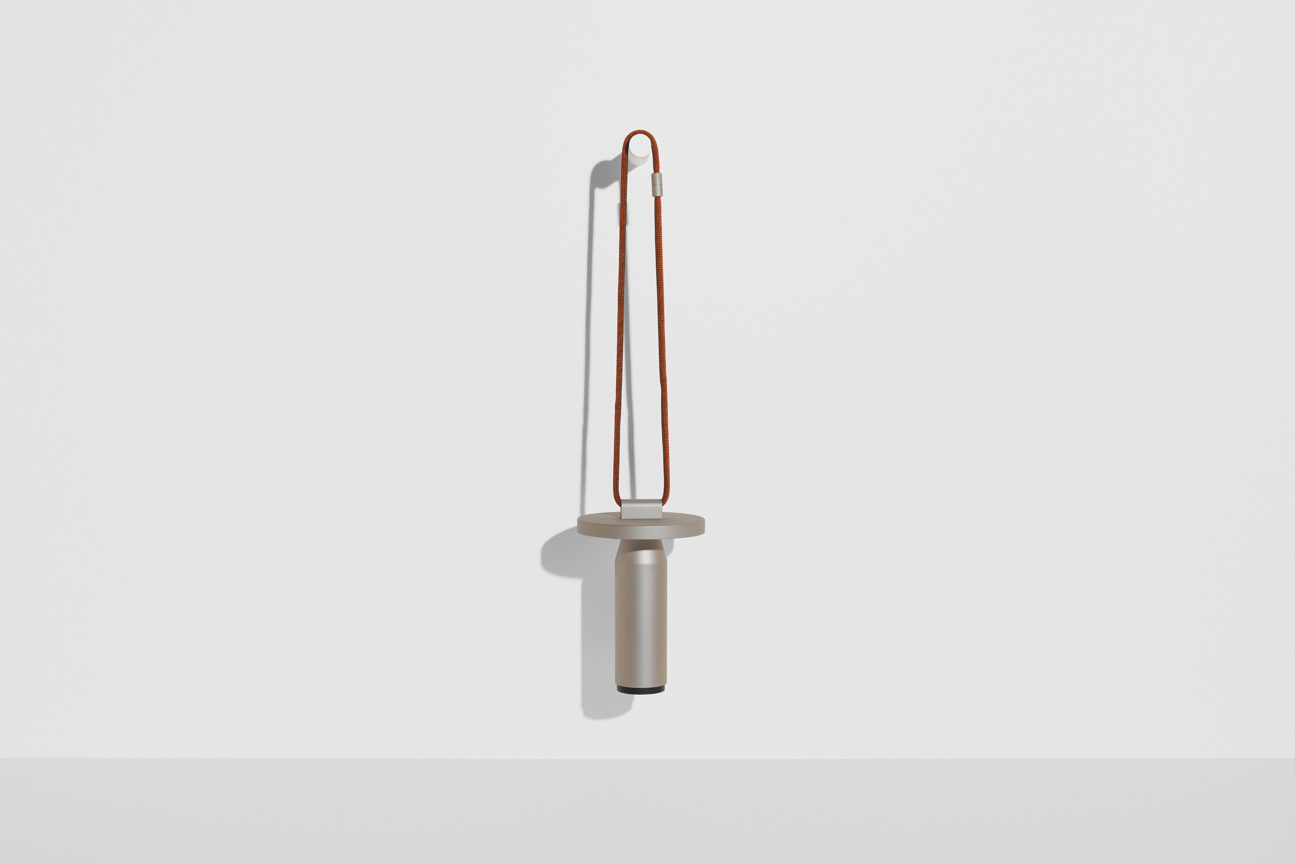 Lampa przenośna QUASAR szary – Petite Friture