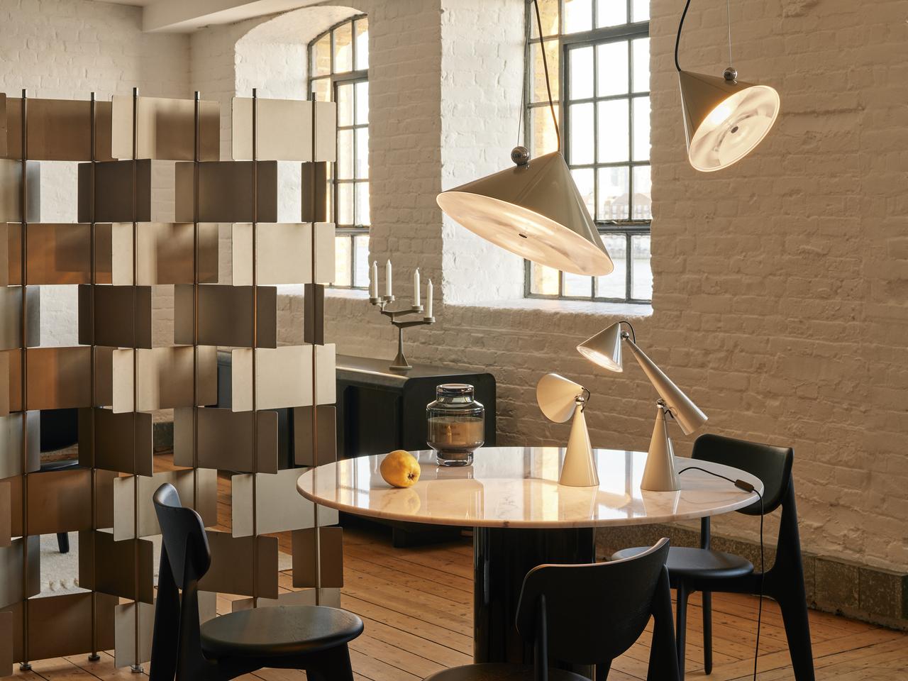 Pendant Lamp POSE Cream