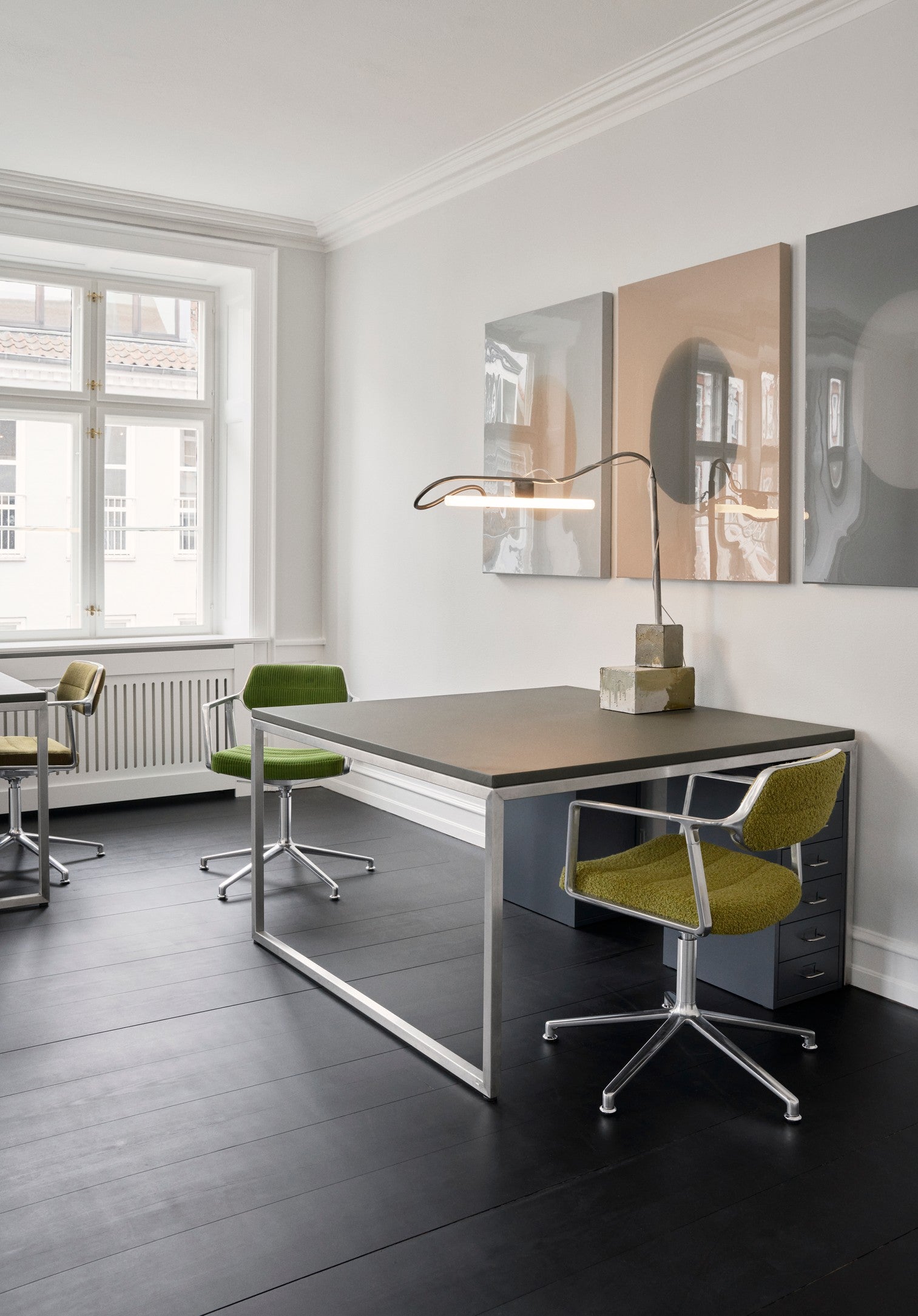 Bureau stoel 453+ zwarte leer met metalen basis