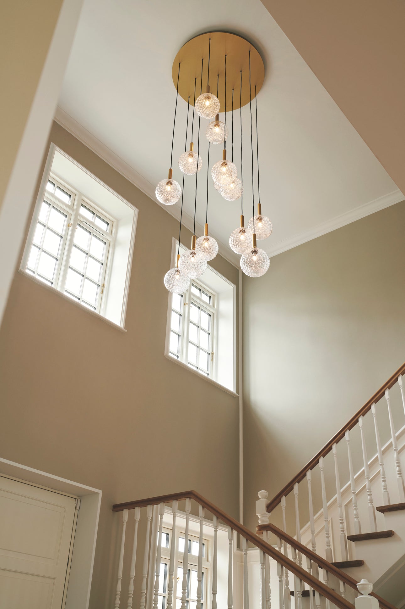 Hanglamp MIIRA 13 messing met opaalglas